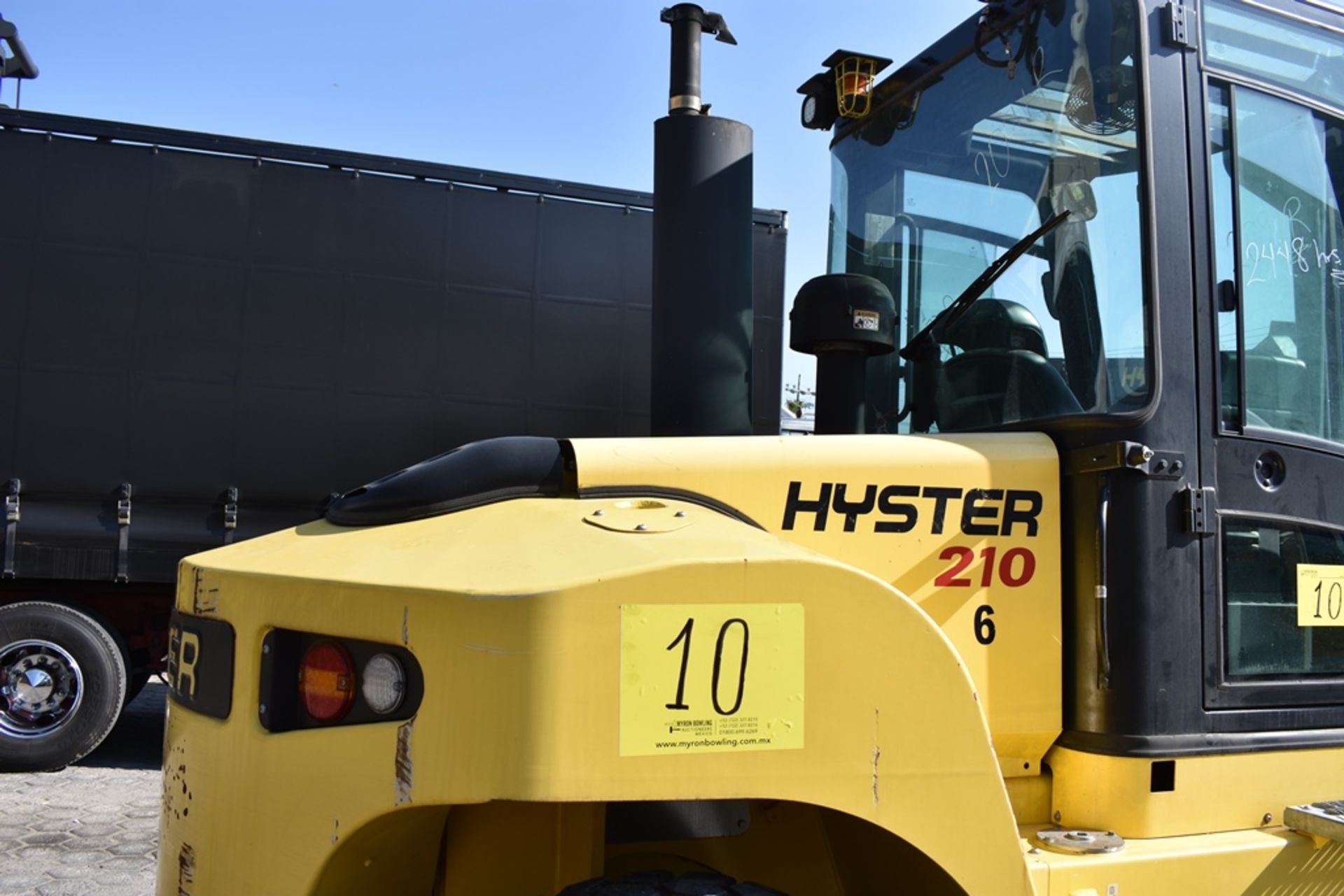 Hyster Forklift, model H210HD2, year 2017, 19,100 lb capacity, 2450 hours - Image 46 of 131