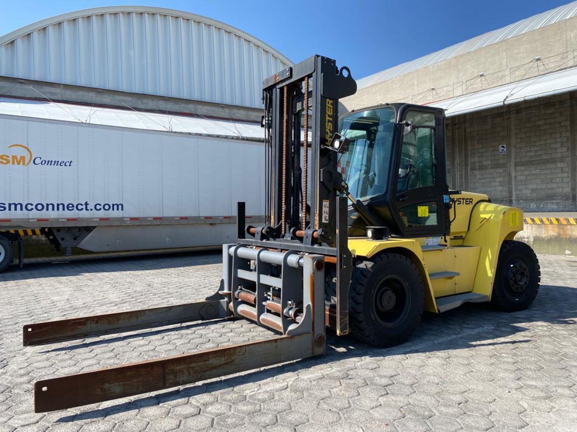 Hyster Forklift, model H210HD2, year 2017, 19,100 lb capacity, 2450 hours - Image 2 of 131