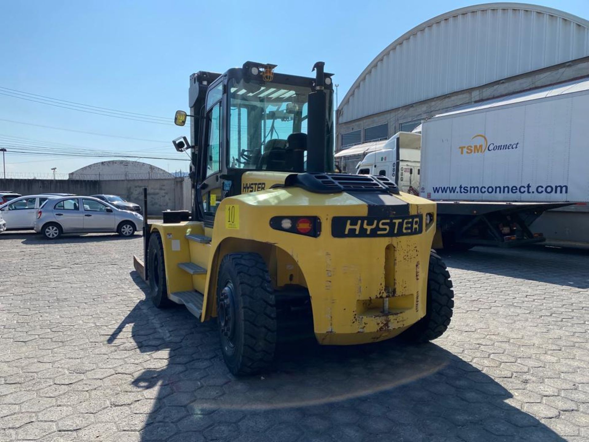 Hyster Forklift, model H210HD2, year 2017, 19,100 lb capacity, 2450 hours - Image 8 of 131