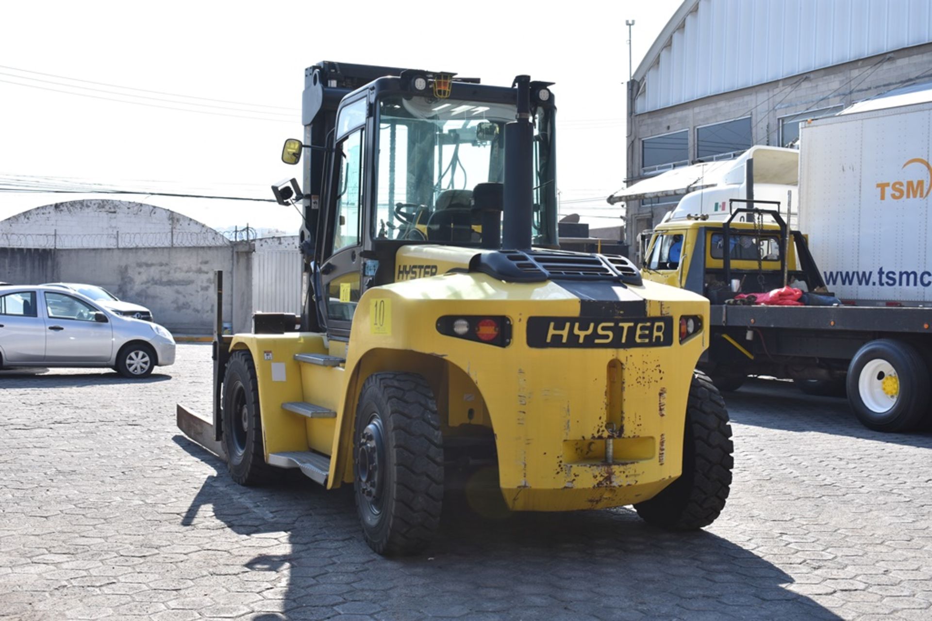 Hyster Forklift, model H210HD2, year 2017, 19,100 lb capacity, 2450 hours - Image 26 of 131