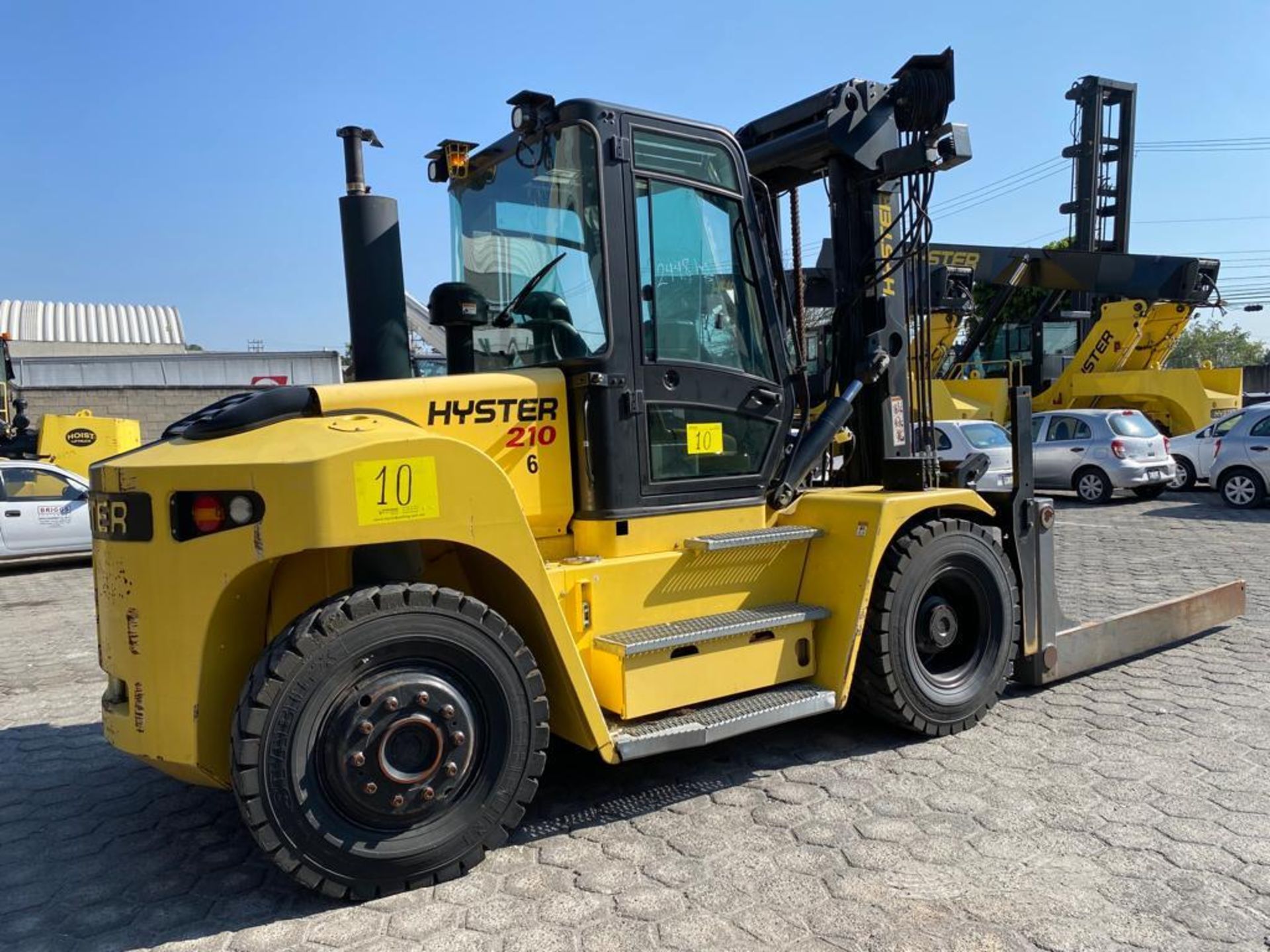 Hyster Forklift, model H210HD2, year 2017, 19,100 lb capacity, 2450 hours - Image 16 of 131