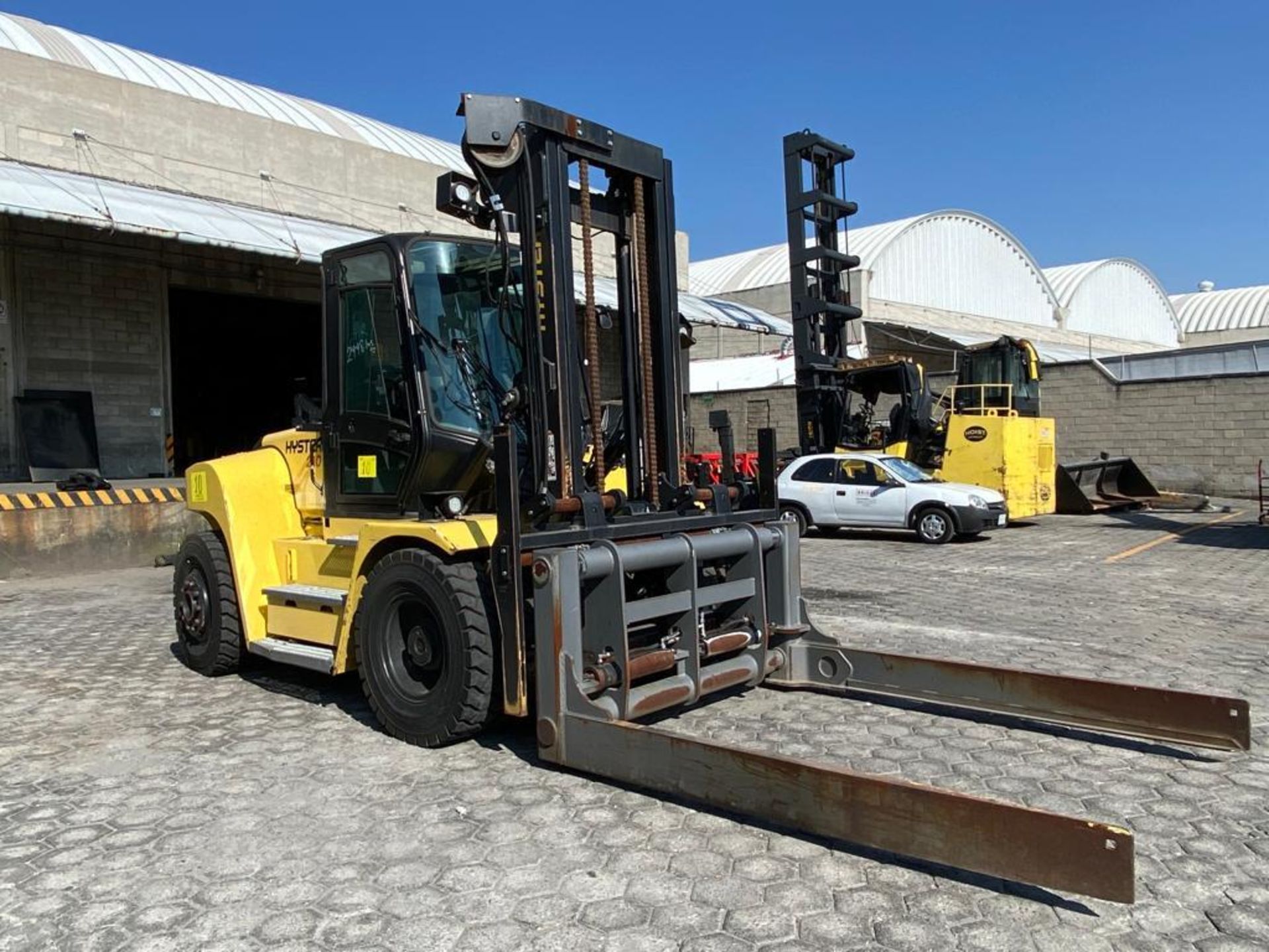 Hyster Forklift, model H210HD2, year 2017, 19,100 lb capacity, 2450 hours - Image 24 of 131