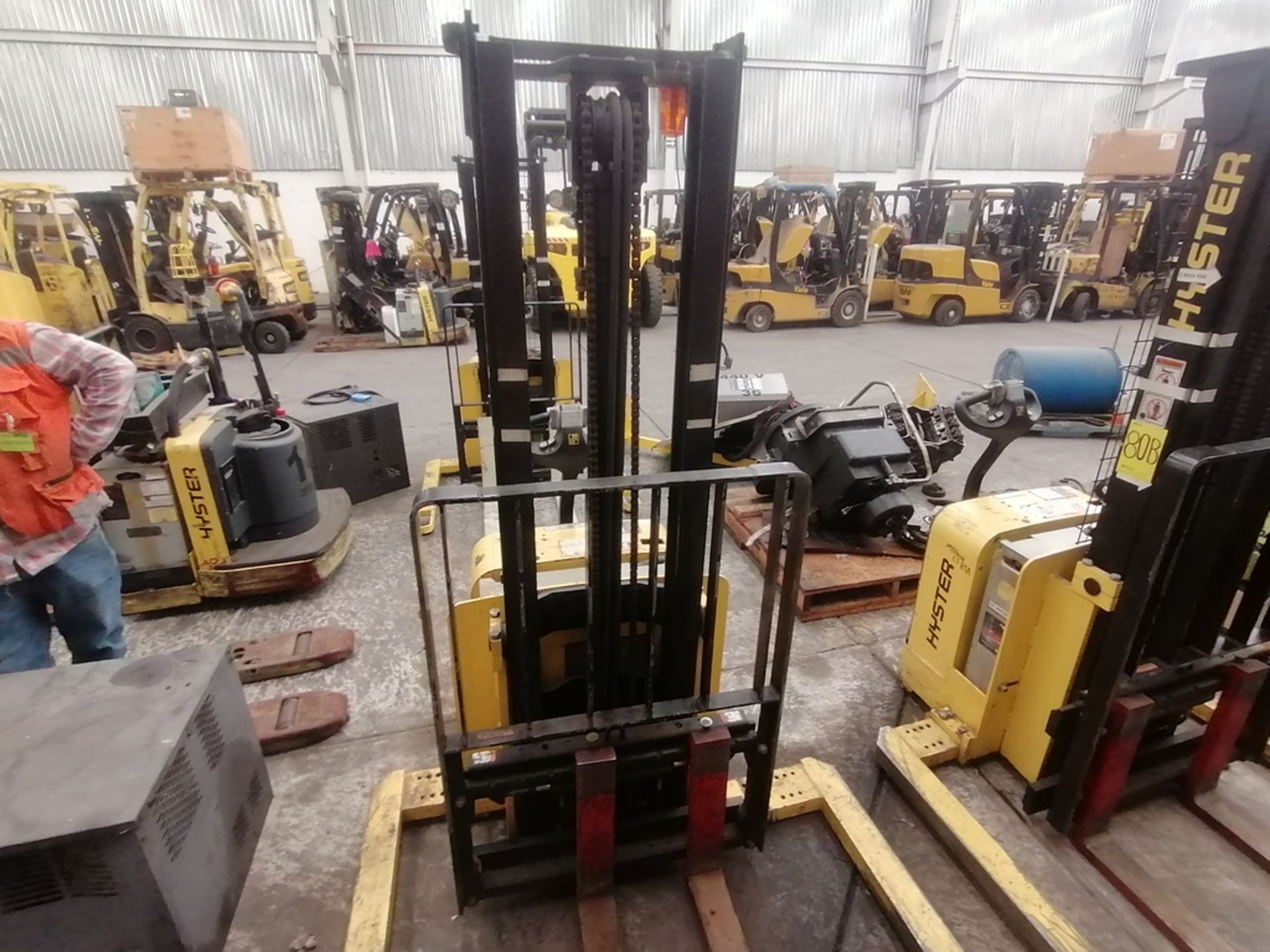 (2) Hyster Electric Pallet Truck, model 15W25ZA2 y W25ZA2 - Image 47 of 98