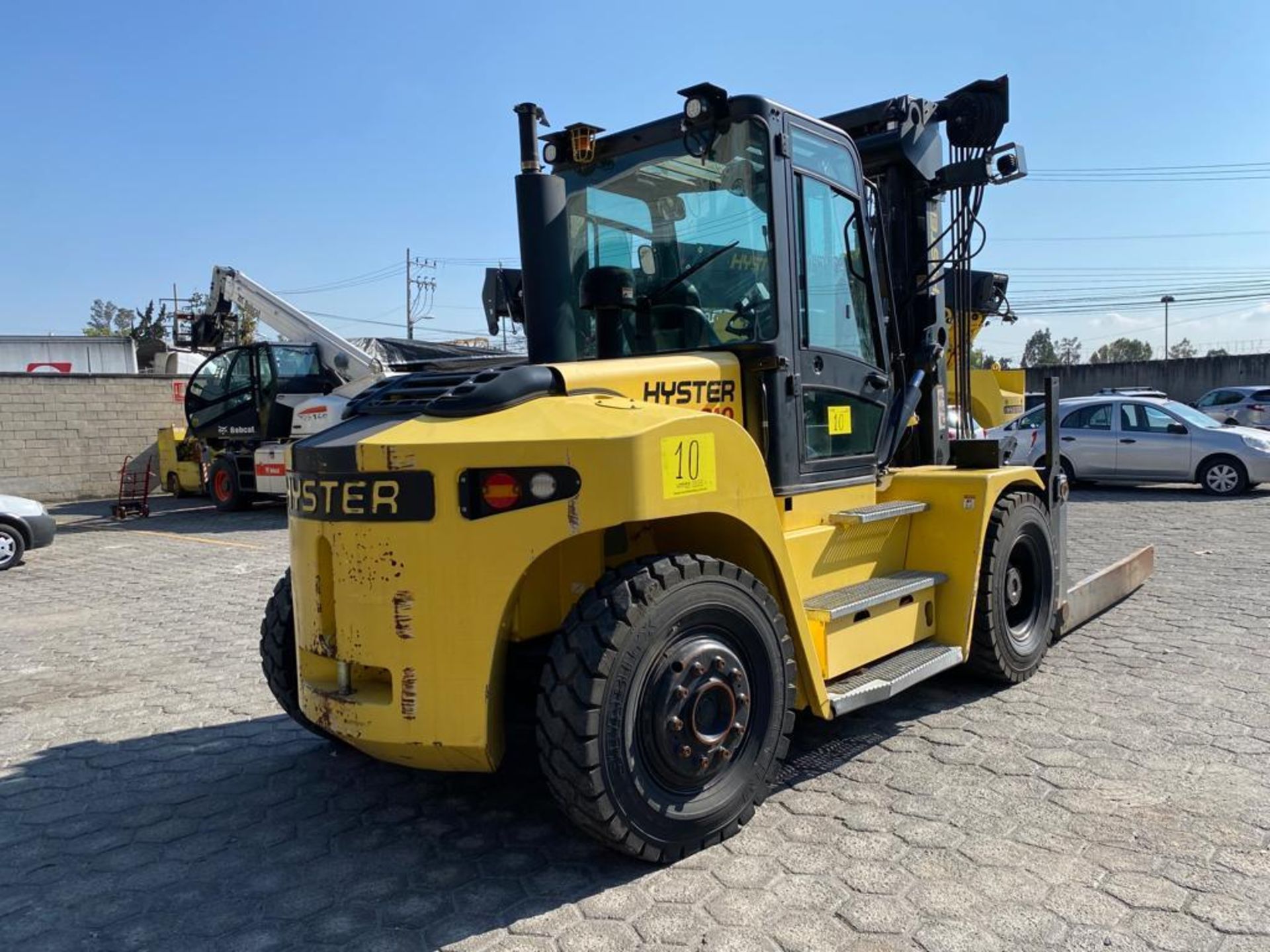 Hyster Forklift, model H210HD2, year 2017, 19,100 lb capacity, 2450 hours - Image 12 of 131