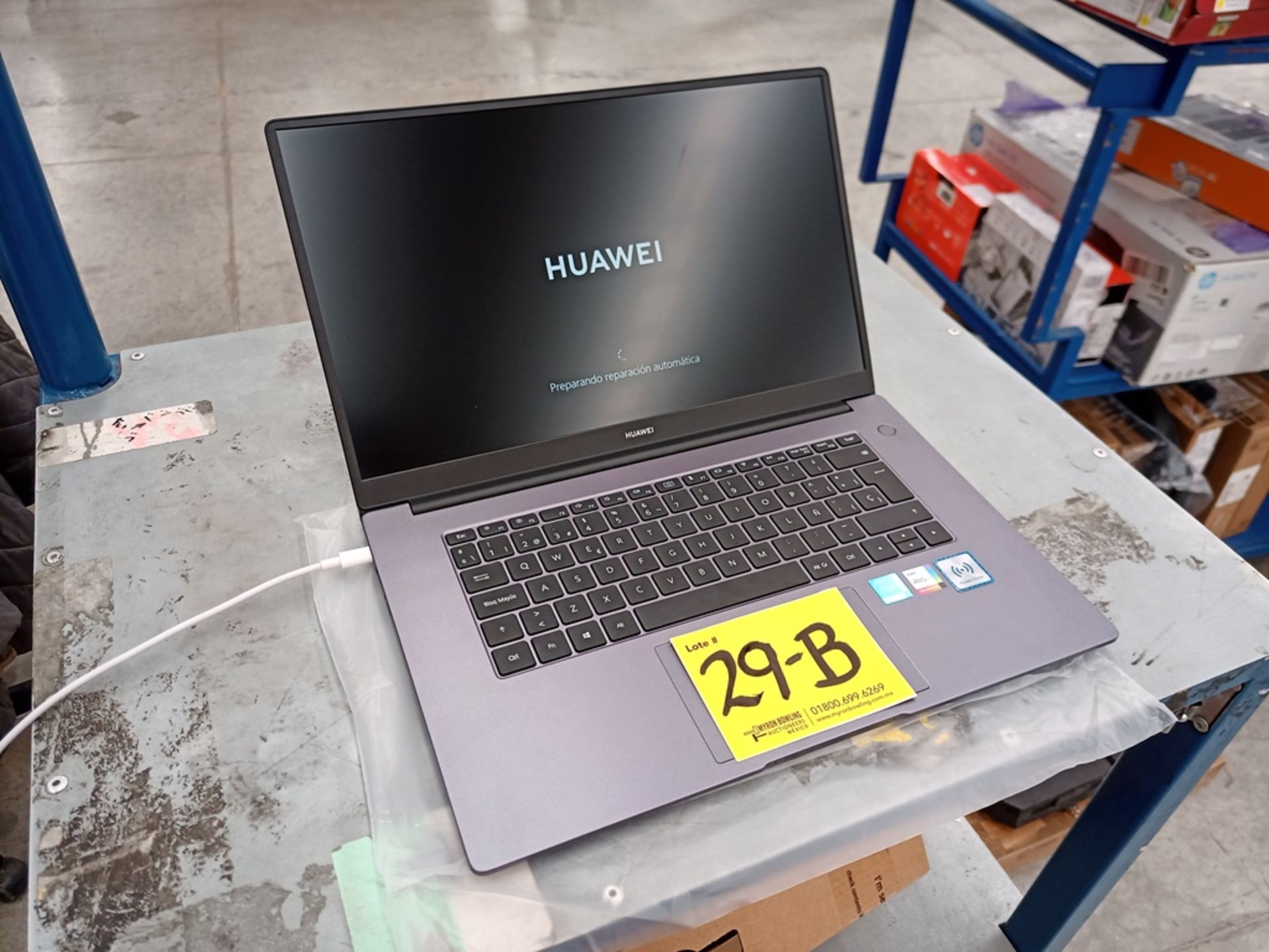 Computadora tipo Laptop Marca Huawei, Color Gris, Modelo MateBook D15, Serie KGHPM21401003130, Equi - Image 3 of 21