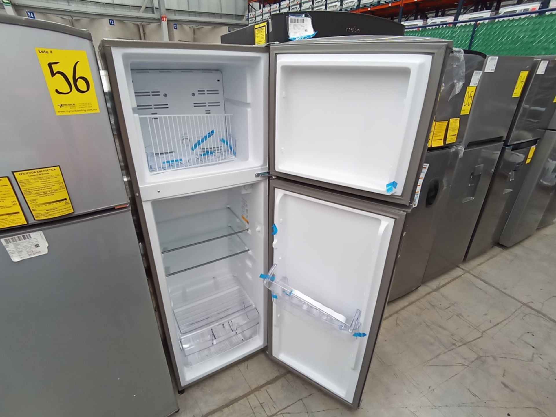 1 Refrigerador Marca Acros, Modelo AT091FG, Serie VRA3383587, Color Gris con Estampado. Golpeado. F - Image 8 of 30