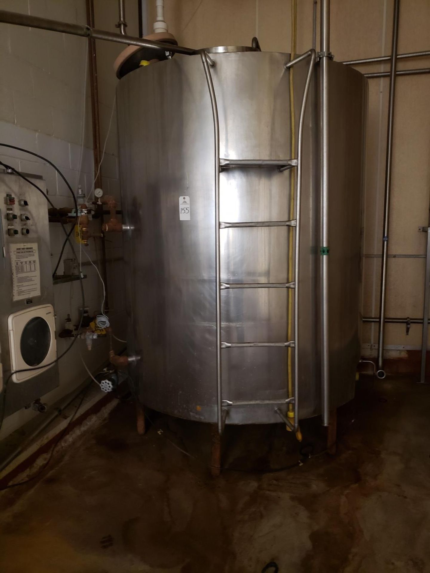 Culture Mixing Room, W/ Stainless Steel 1,000 Gallon Mixing Tank, (66" X 80" Ins | Rig Fee: $4500