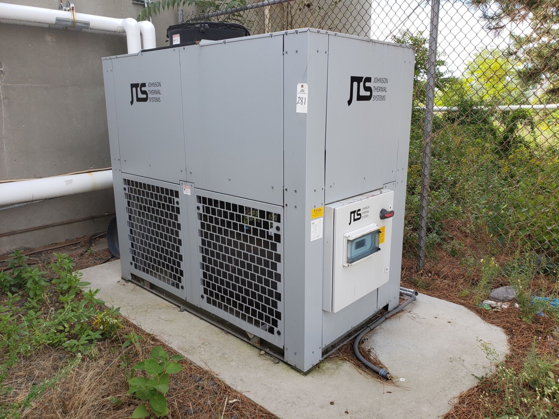 Johnson Thermal Chiller, M# JTS-U-S-7SIA, S/N JTS-5129-02 | Rig Fee: $350