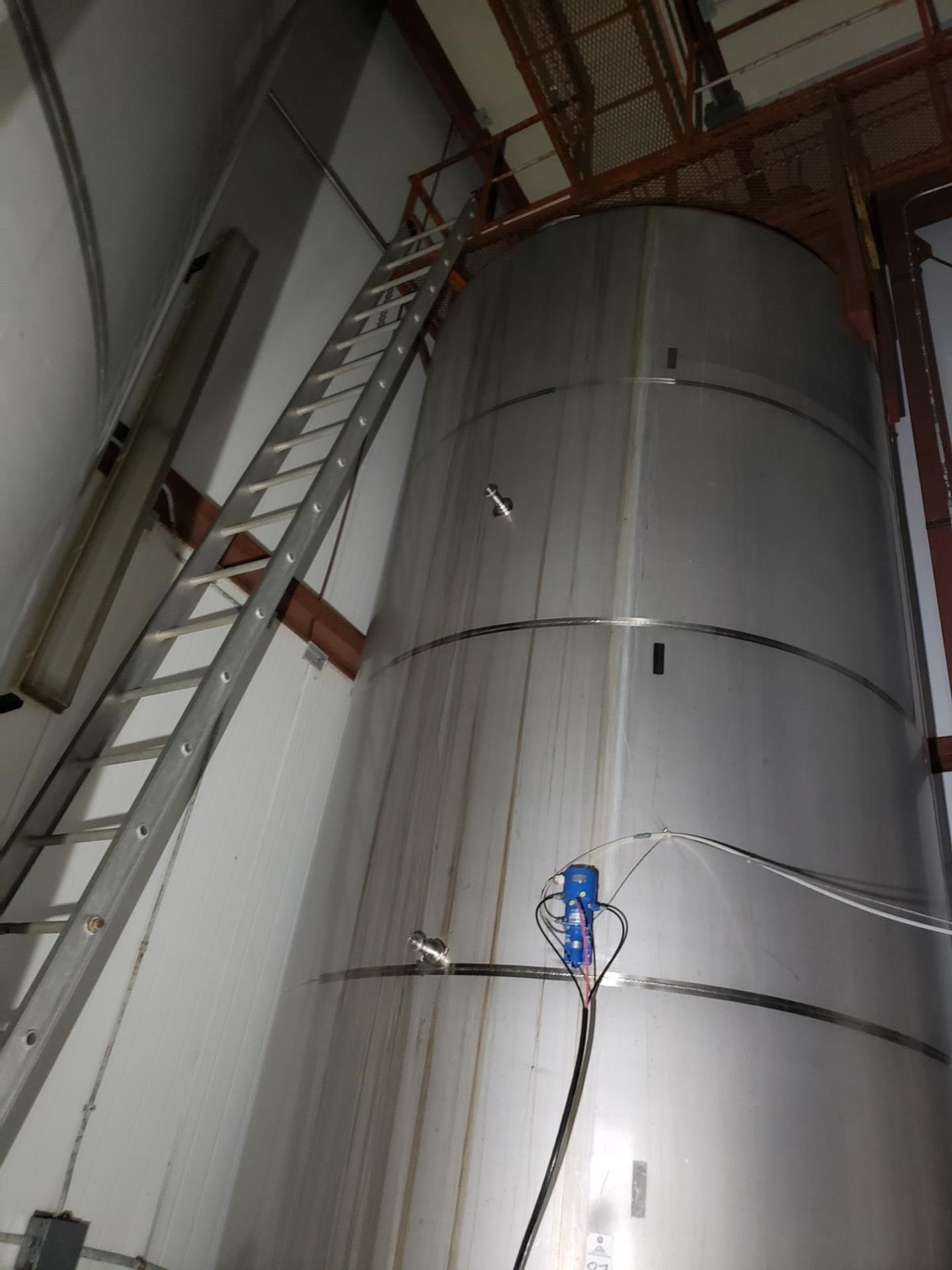 Stainless Steel 8,500 Gallon Vertical Storage Tank, Top Drive Vertical Agitator, | Rig Fee: $8500 - Image 2 of 4