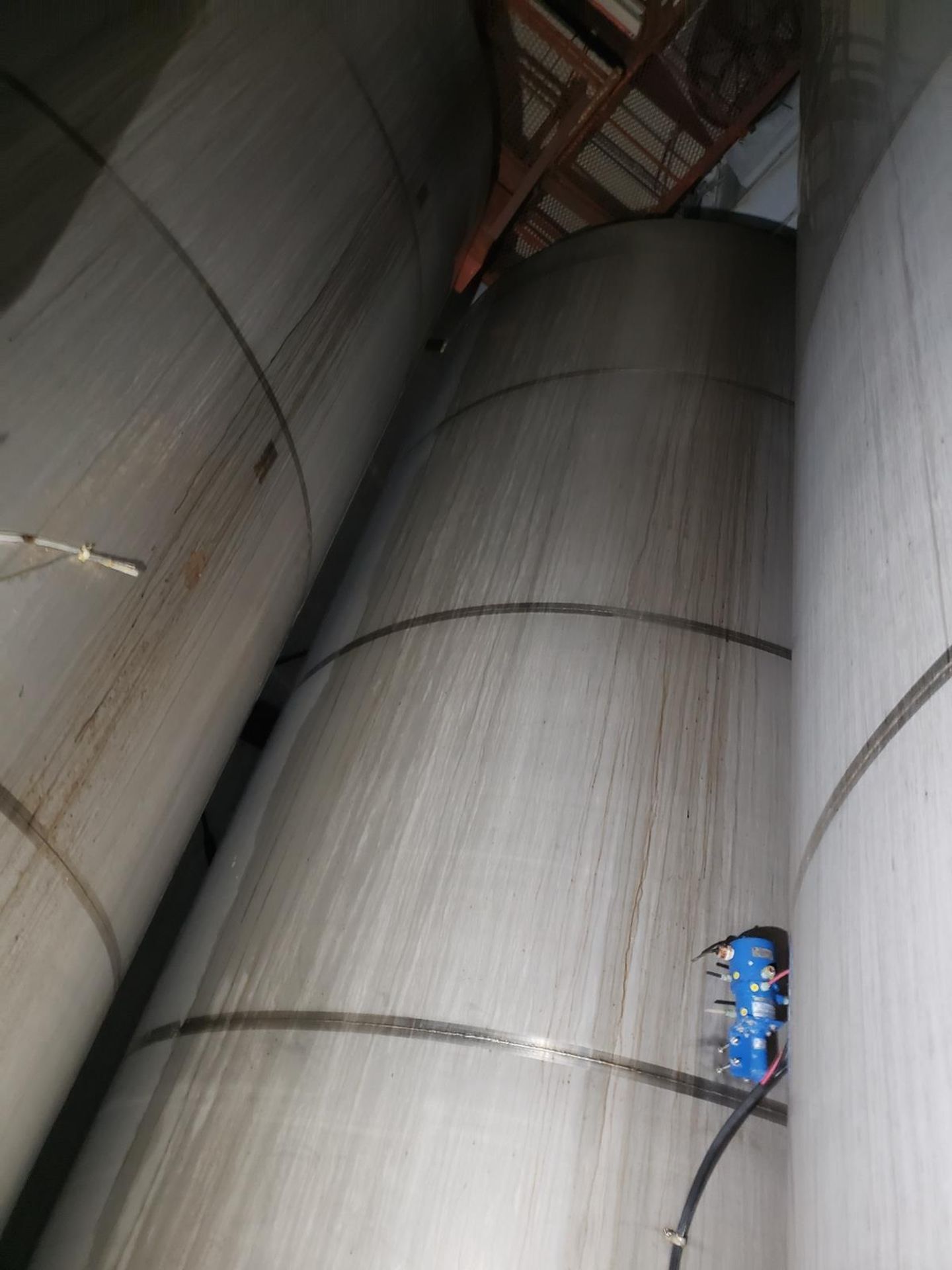 Stainless Steel 8,500 Gallon Vertical Storage Tank, Top Drive Vertical Agitator, | Rig Fee: $8500 - Image 2 of 4