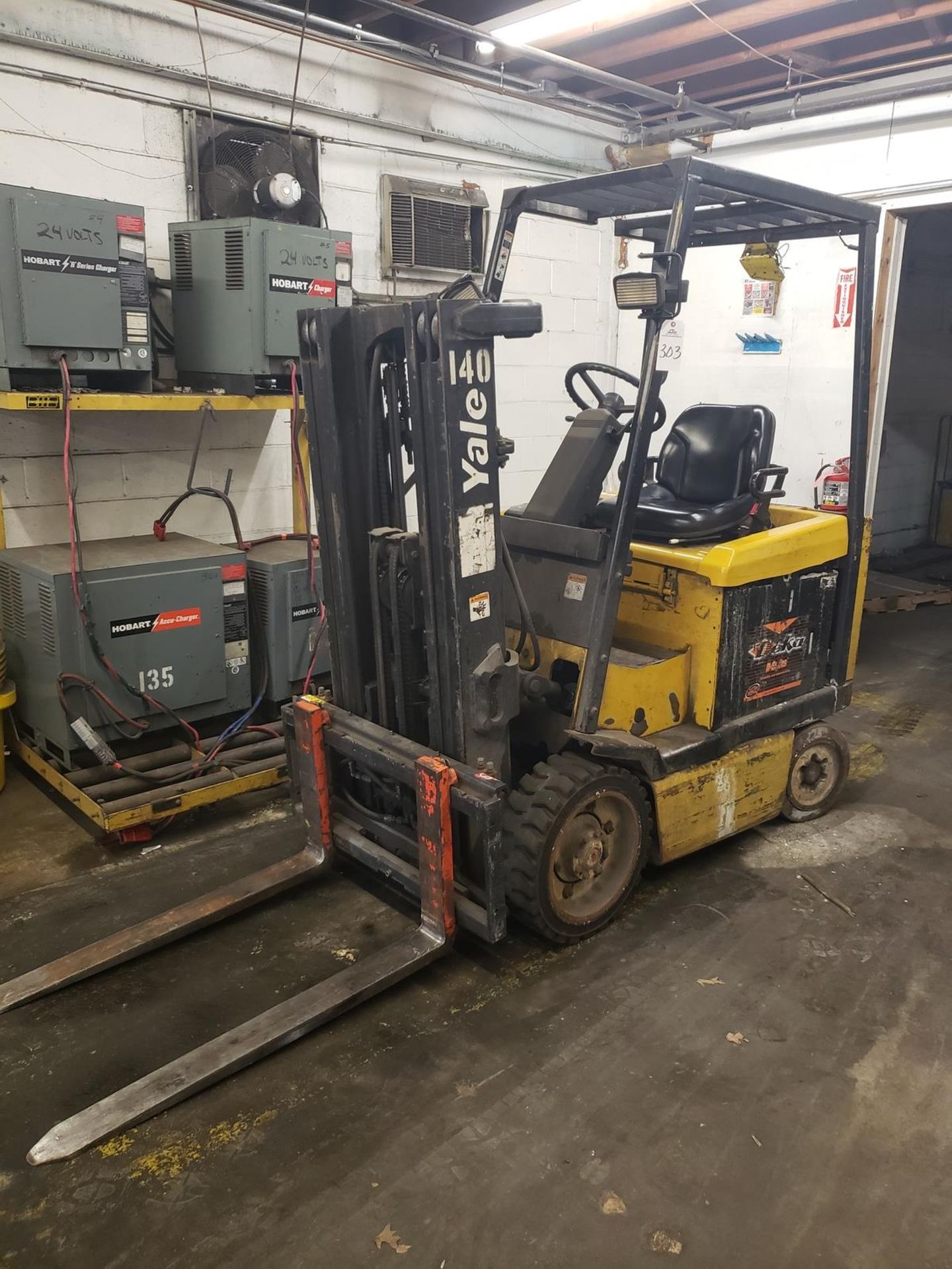 Yale 5,000 lb. Forklift, M# ERC050RFN36SE070, S/N E108V10328W | Rig Fee: $150