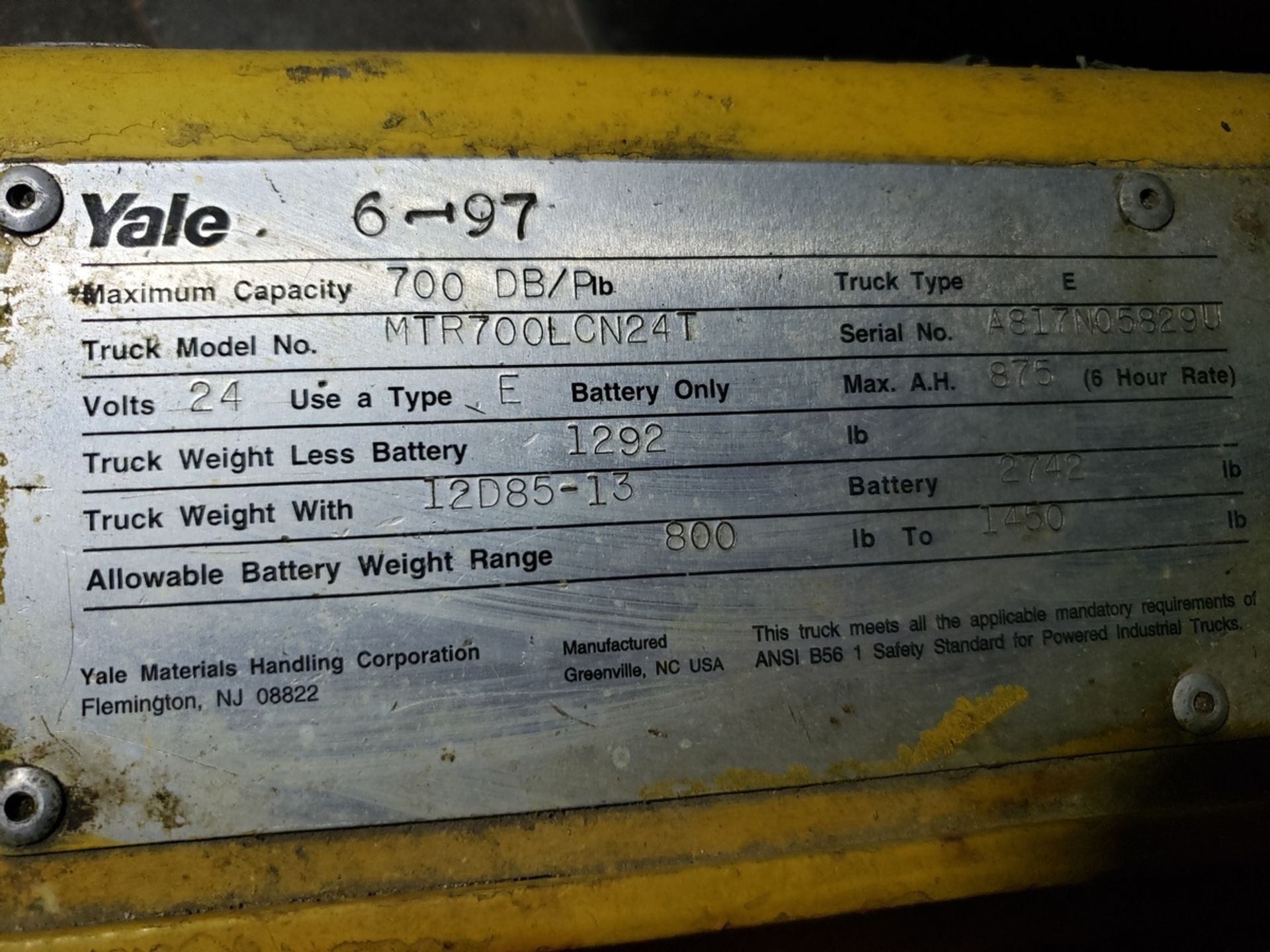 Yale Electric Tug, 700 DB/P lbs., 24 Volt, M# MTR700LCN24T, S/N A817N05829U | Rig Fee: $75 - Image 2 of 2