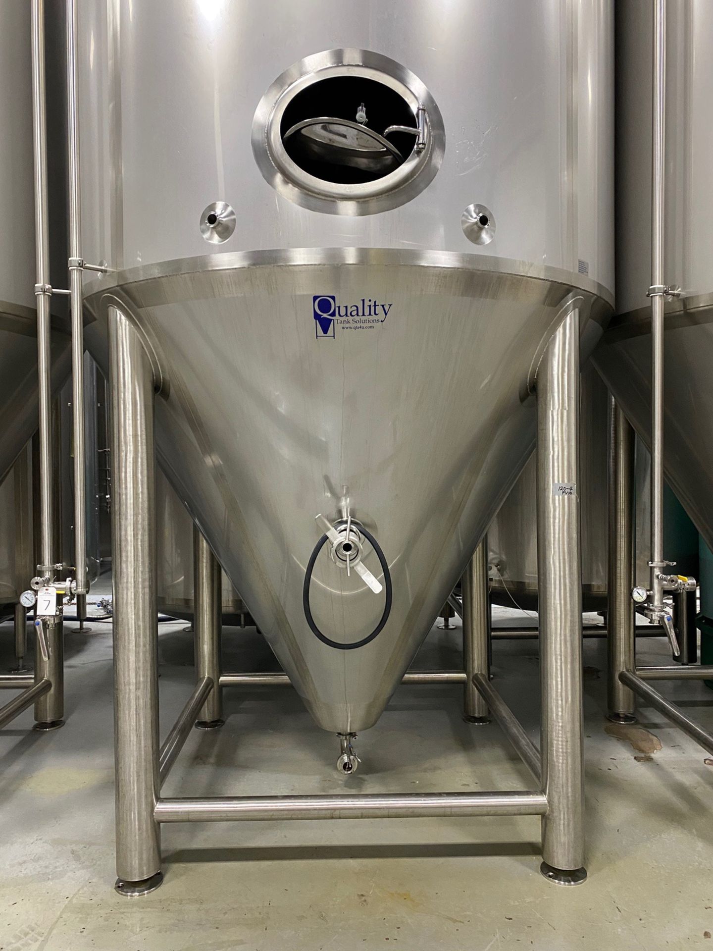 2015 Quality Tank 120 BBL Steep Cone Bottom Fermenter, Glyc - Subj to Bulks | Rig Fee: $3000 Cradled - Image 3 of 11