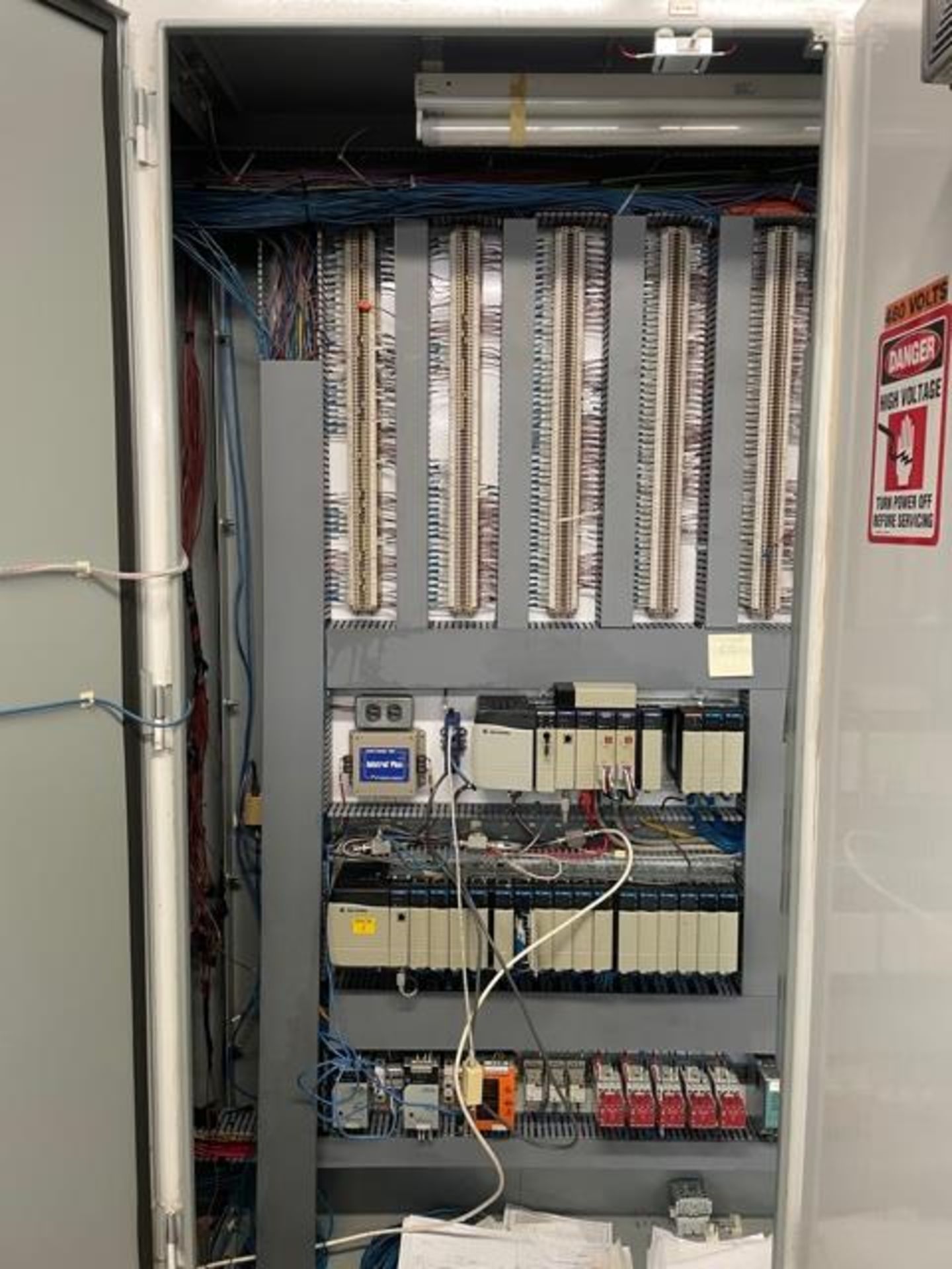 Hoffman 8-Door Electrical Cabinet, (77) Allen-Bradley Powerflex 40 VFDs, Contr | Reqd Rig Fee: $1500 - Image 5 of 9