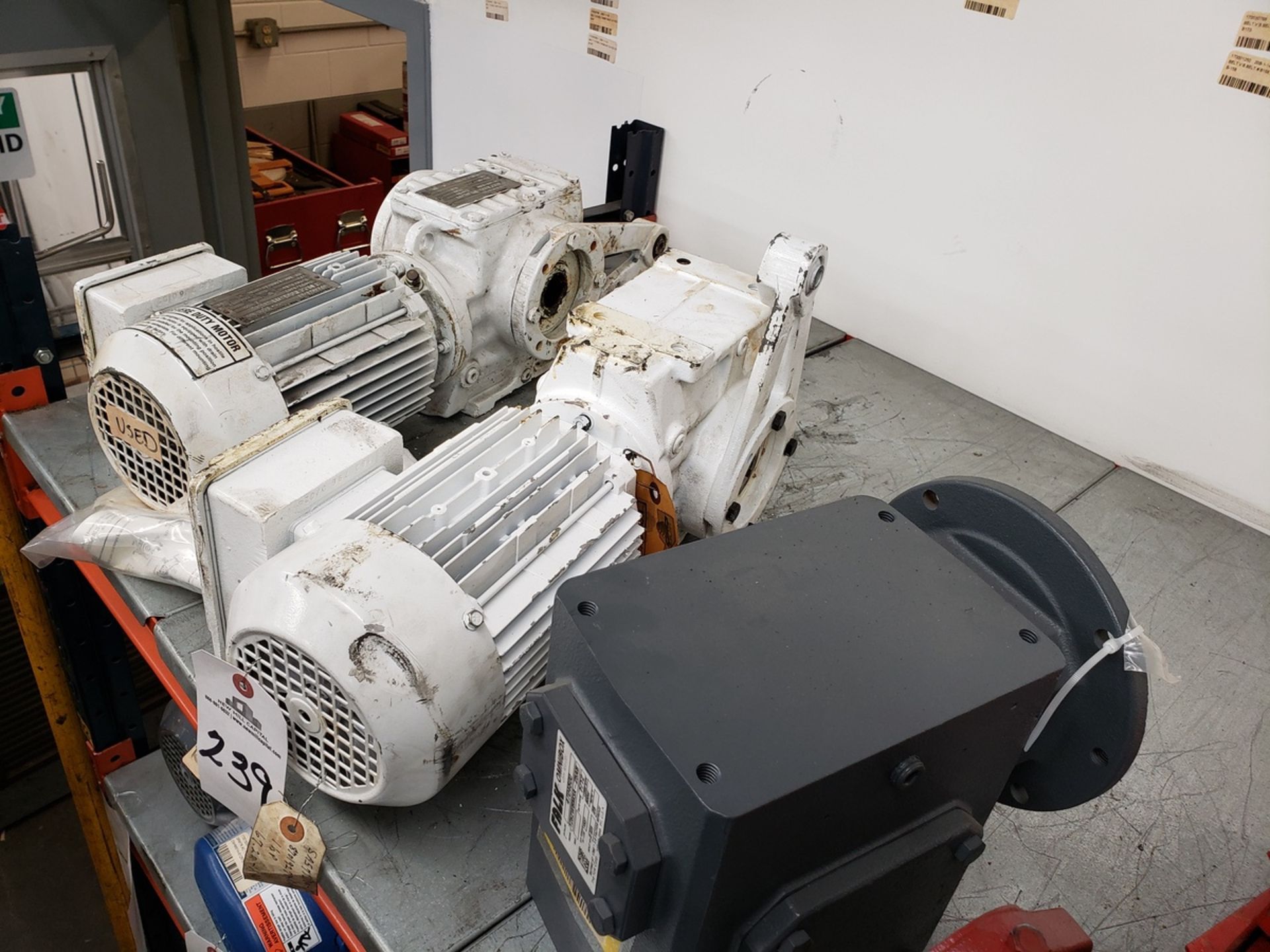 Lot of Pumps, Electric Motors & Gearboxes - Subj to Bulk | Reqd Rig Fee: $100 - Image 2 of 3