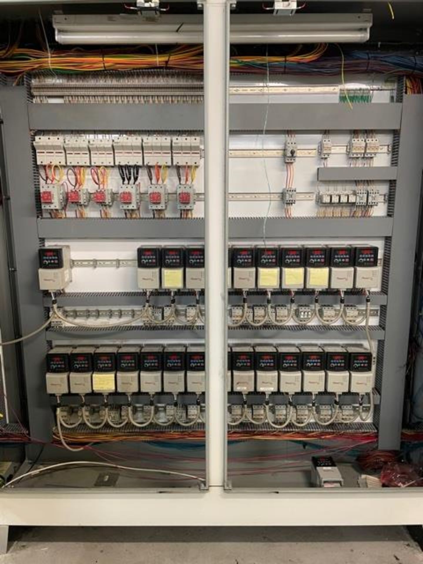 Hoffman 8-Door Electrical Cabinet, (77) Allen-Bradley Powerflex 40 VFDs, Contr | Reqd Rig Fee: $1500 - Image 7 of 9