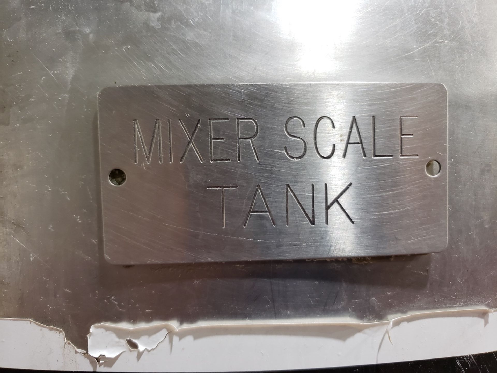 250 Gallon Stainless Steel Scale Mounted Blending Tank | Rig Fee $350 - Image 2 of 5