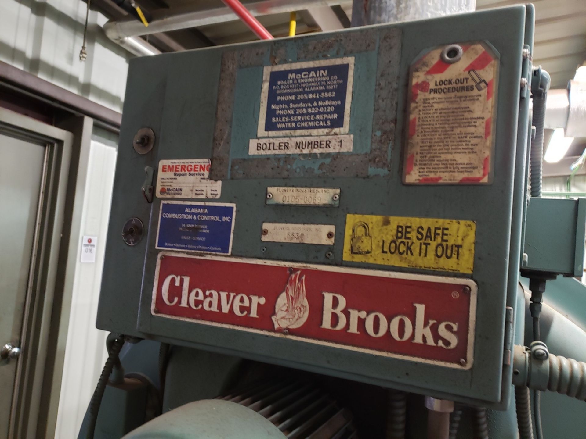 Cleaver Brooks Steam Boiler, Natural Gas Fired, M# CBH 200-100, S/N L-70179 | Rig Fee $2500 - Image 2 of 4