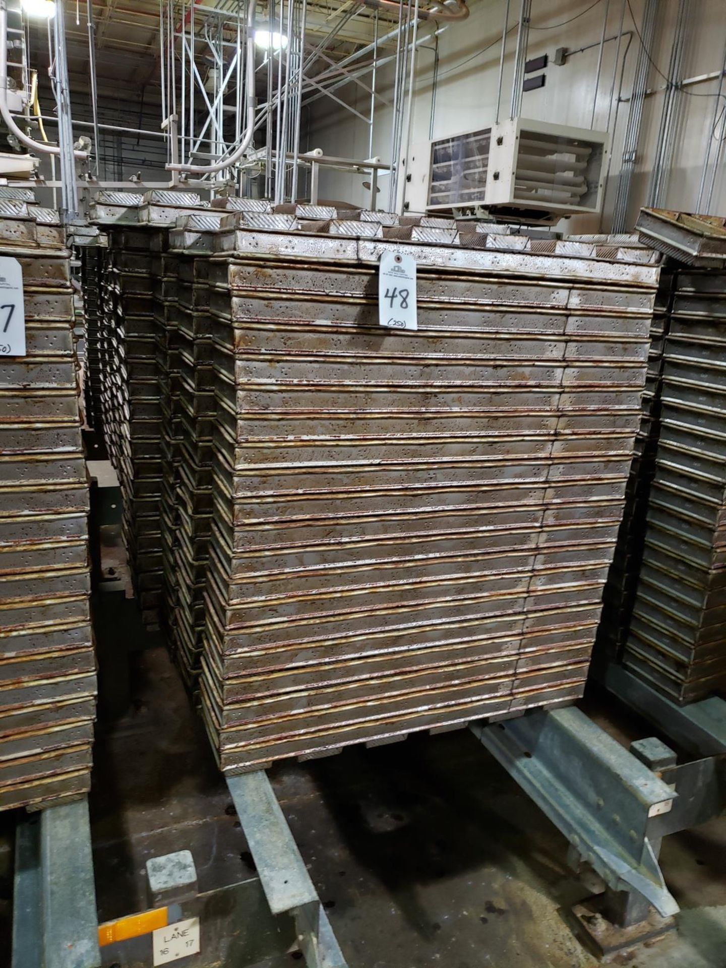 Lot of (250) Baking Pans | Rig Fee $150