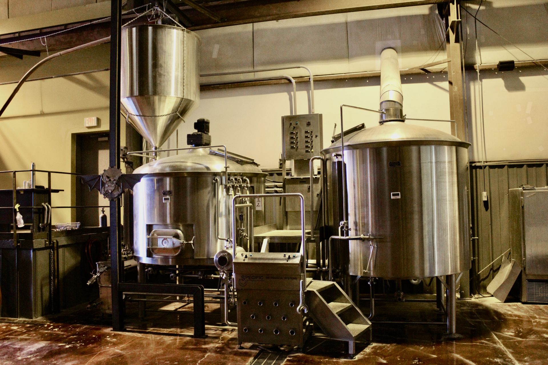2013 Specific Mechanical 20 BBL 2-Vessel Brewhouse, Mash Lauter Tun, - Subj to Bulk | Rig Fee $3500