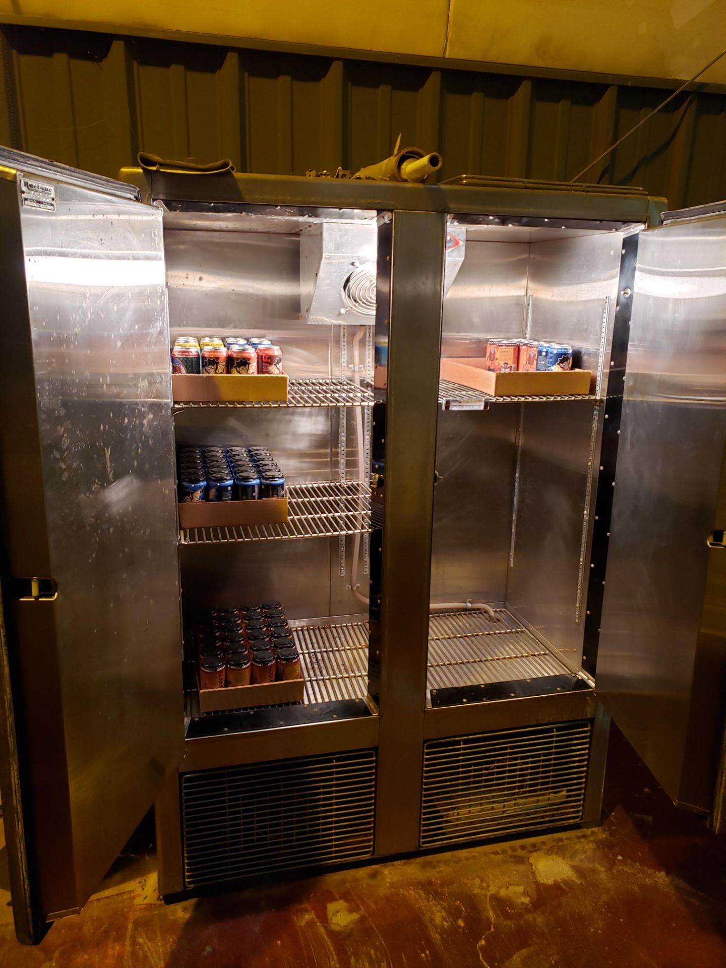 Raetone Double Door Commercial Freezer | Rig Fee $200 - Image 3 of 3