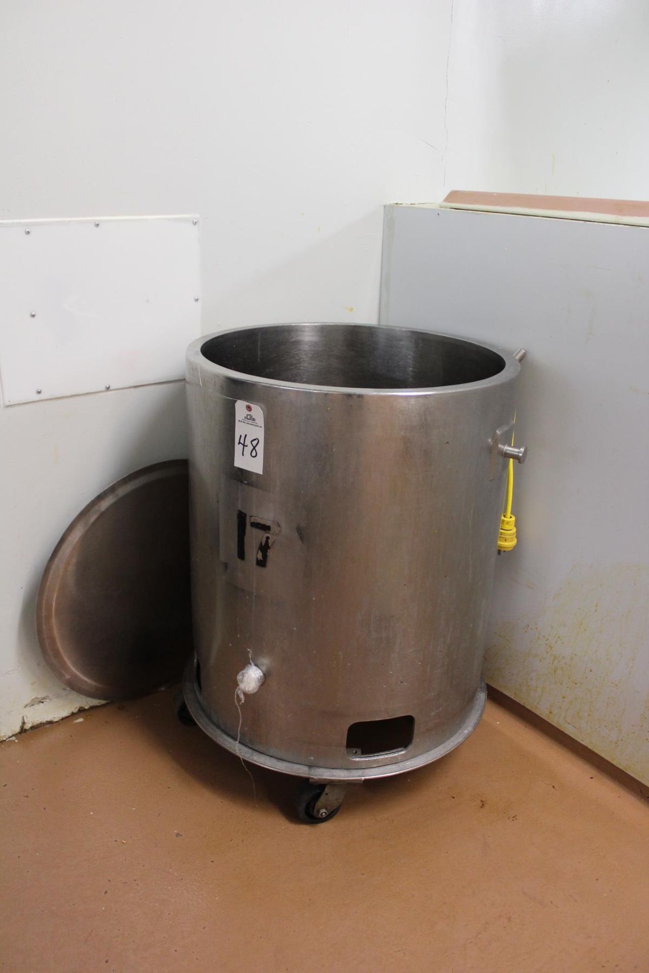 NO JACKET CONTROL (1) 75-GALLON APPROX STAINLESS SELF CONTAINED HEATED TANKS, | Reqd Rig Fee: $50