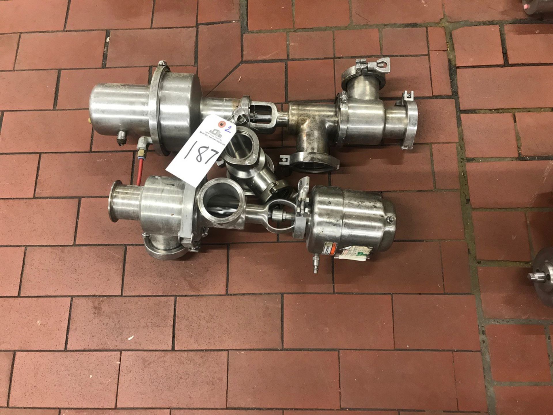 (2) 2.5IN AIR VALVES | Rig Fee $50