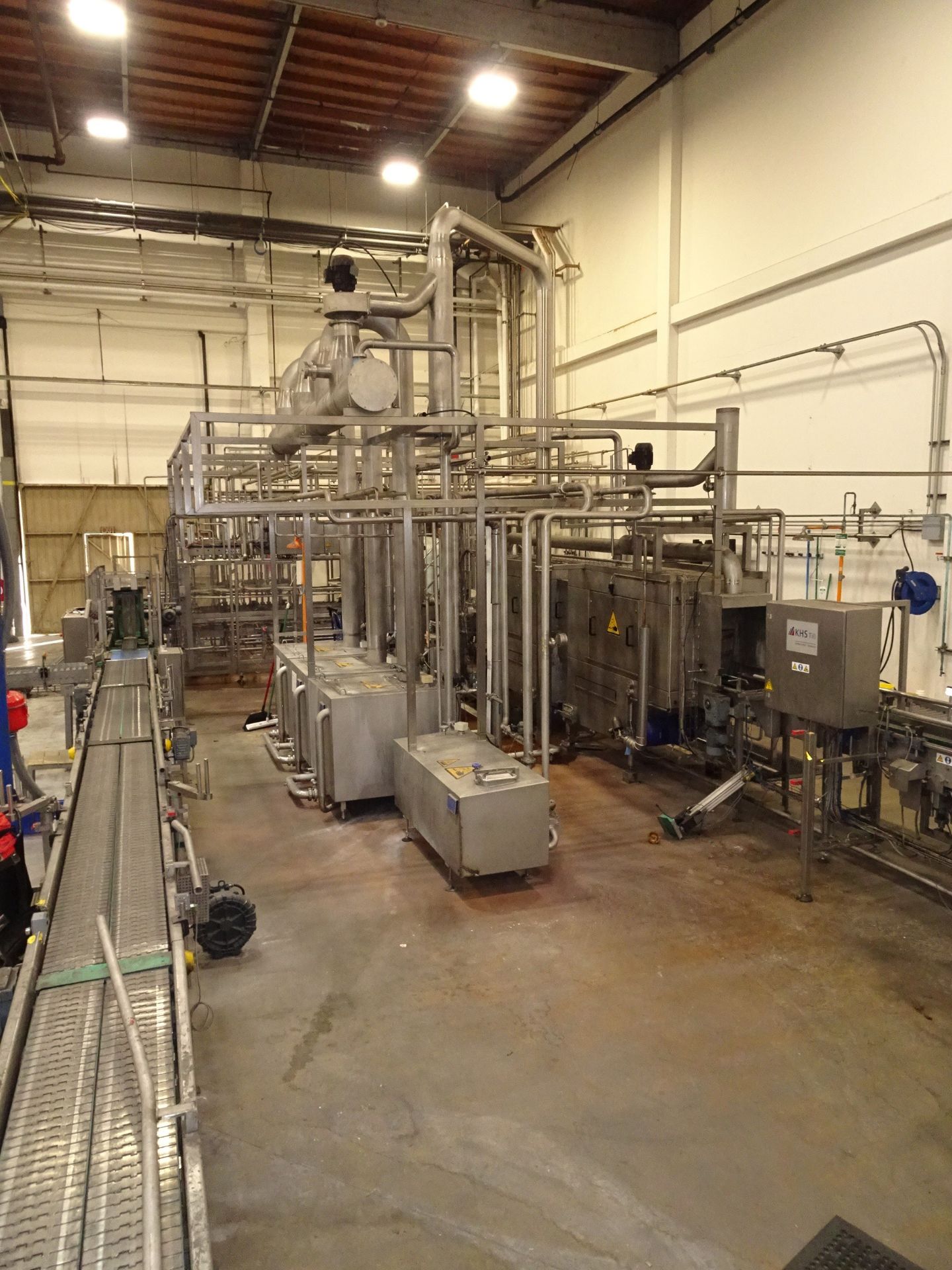 2006 KHS Keg Line For 5 & 15 Gallon Kegs, Complete Twin 8-Station Filling Line Rate - Contact Rigger - Image 6 of 83