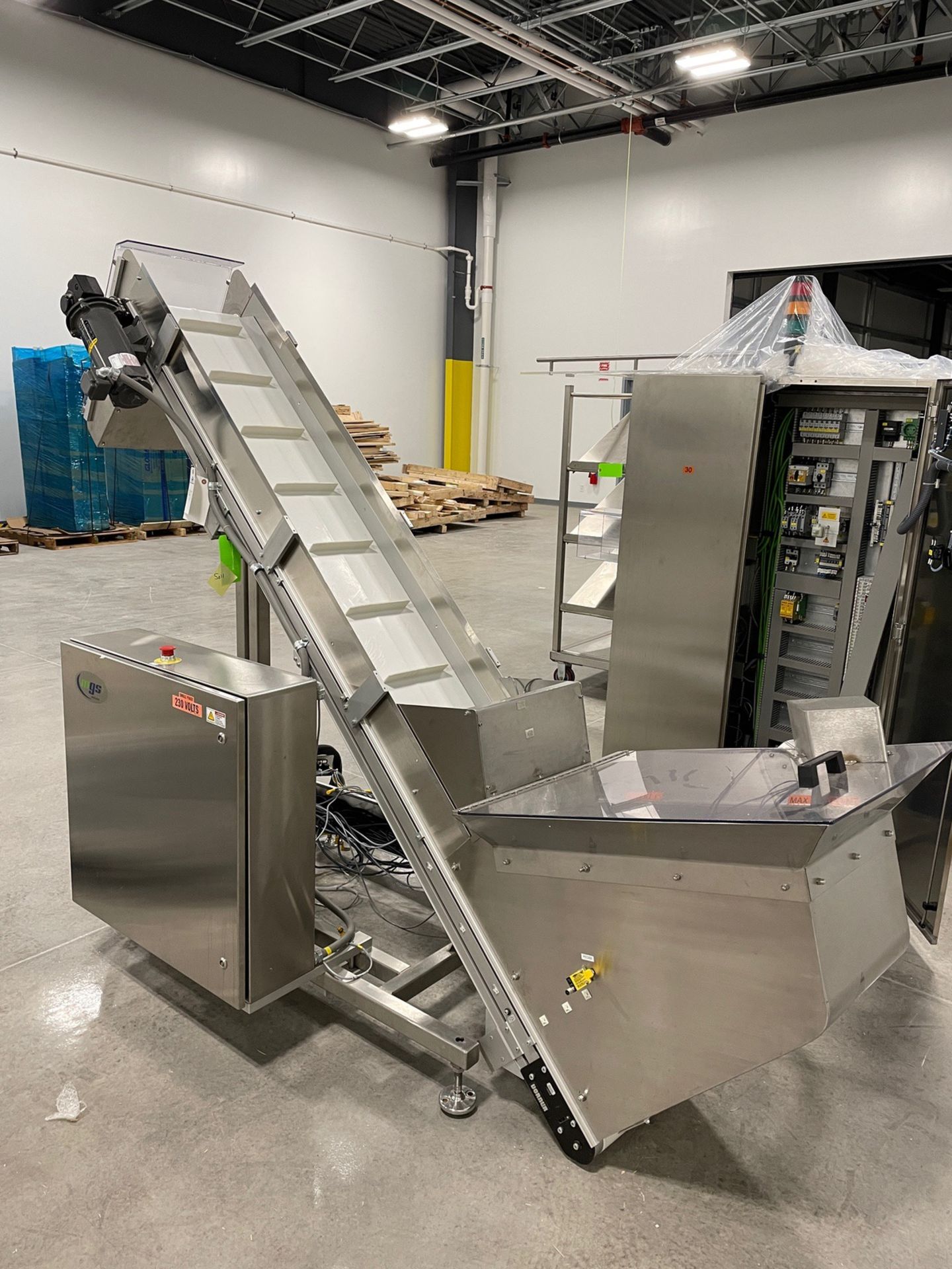 Bottle Elevator, MGS Hopper Inclined Conveyor, All Stainless Steel, 14" Wide Flight | Rig Fee $250