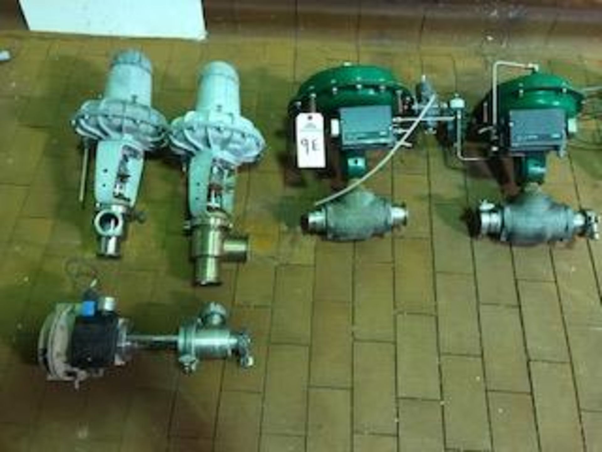 (5) Air Actuated Valves, 1.5in - 3in | Rig Fee: $150