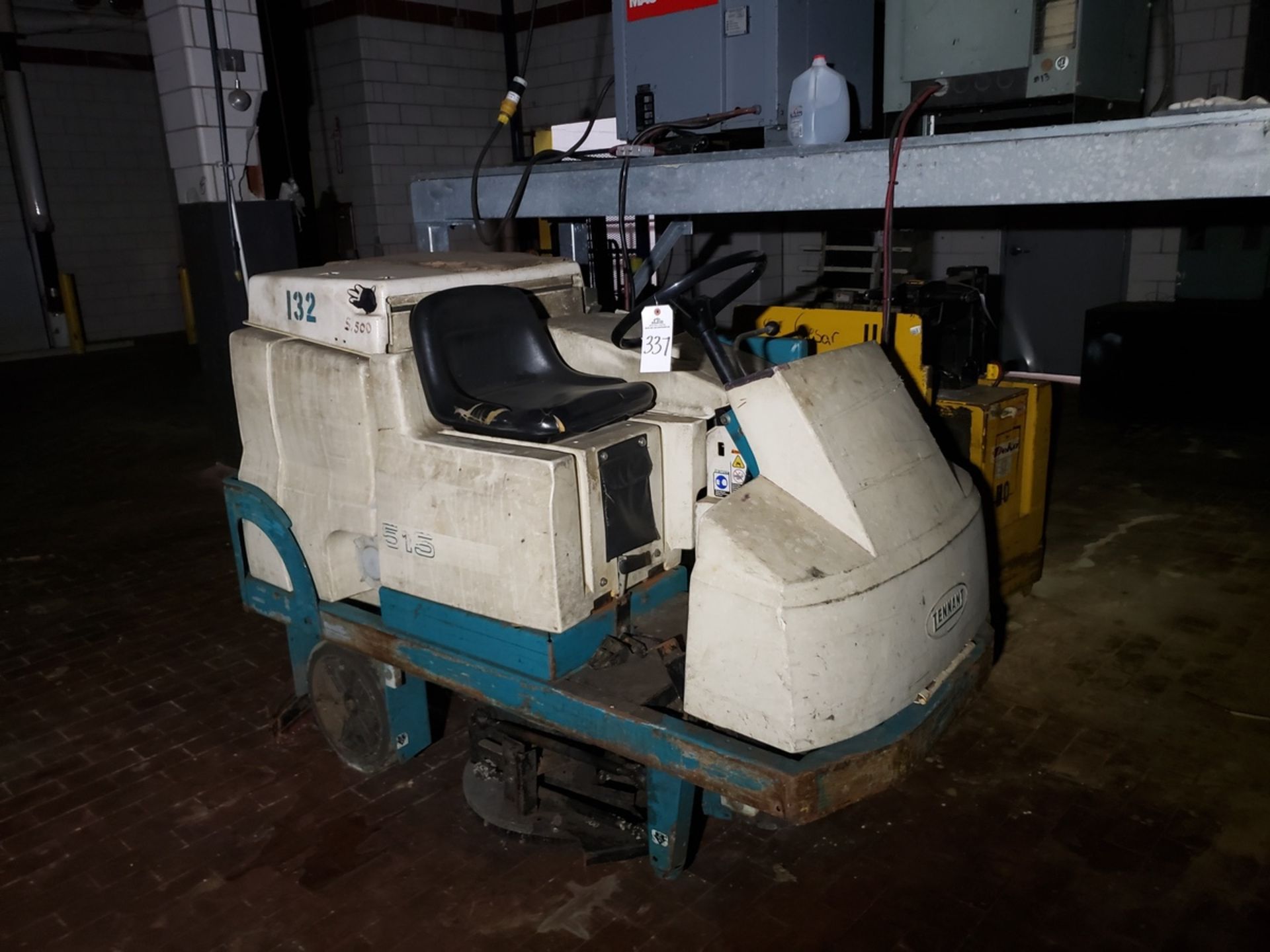 Tennant 515 Floor Scrubber, 36 Volt, S/N 515-5060 | Rig Fee: $250