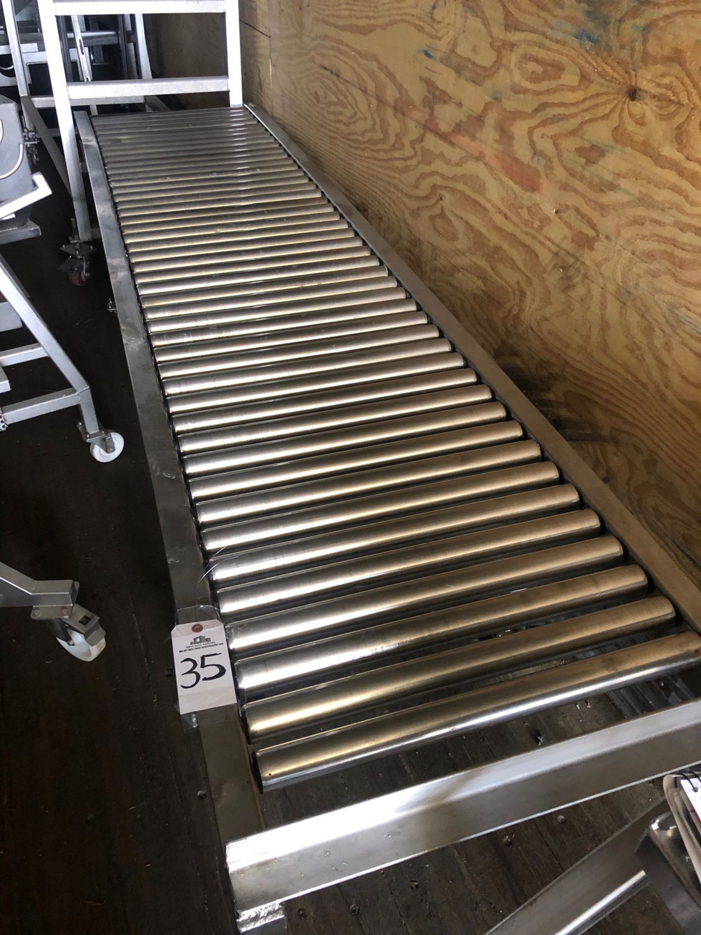 Roller Conveyor - 24" x 10' | Rig Fee: $50