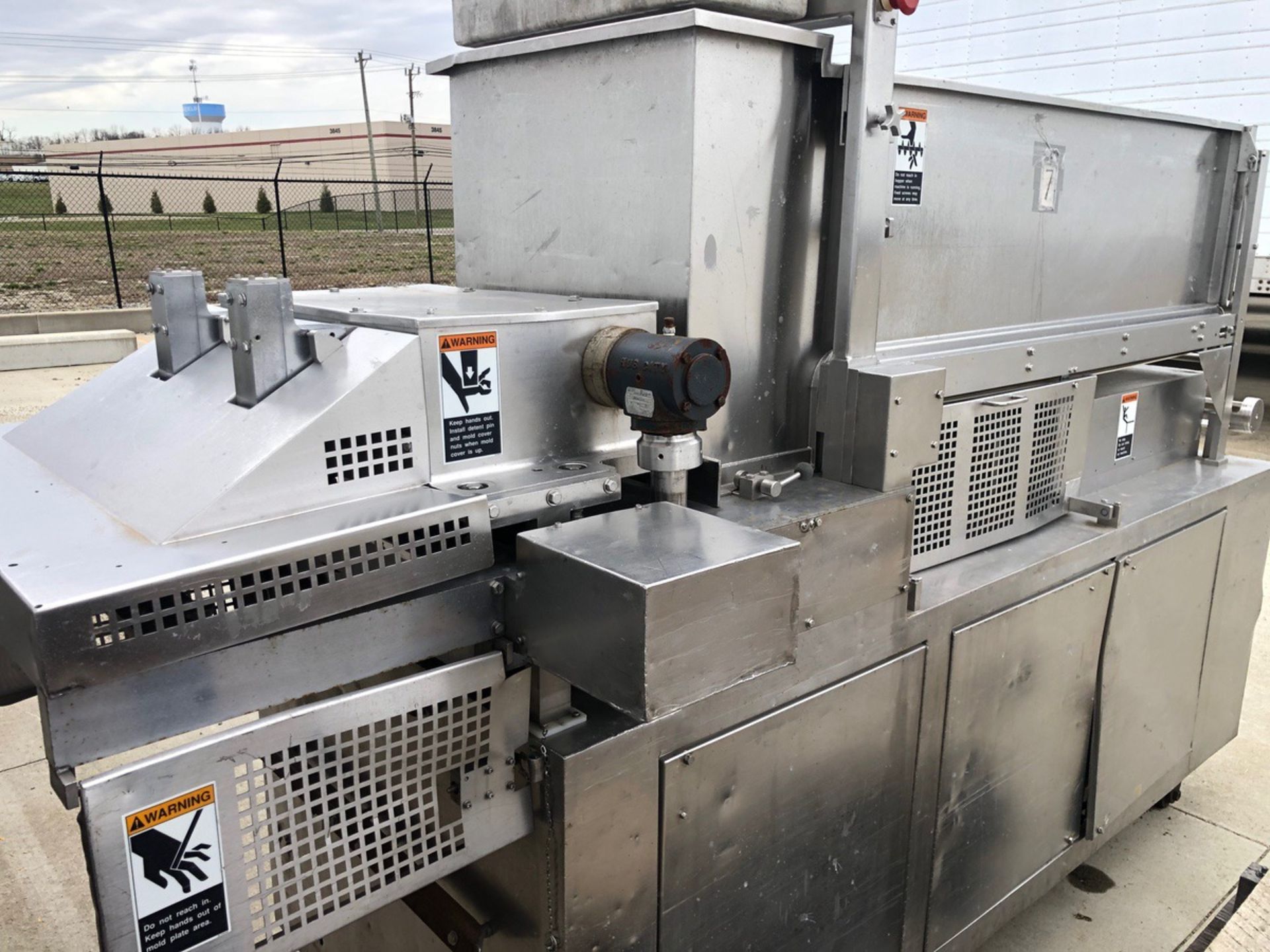 Formax 26 Patty Former with Tenderform | Rig Fee: $250 - Image 3 of 4
