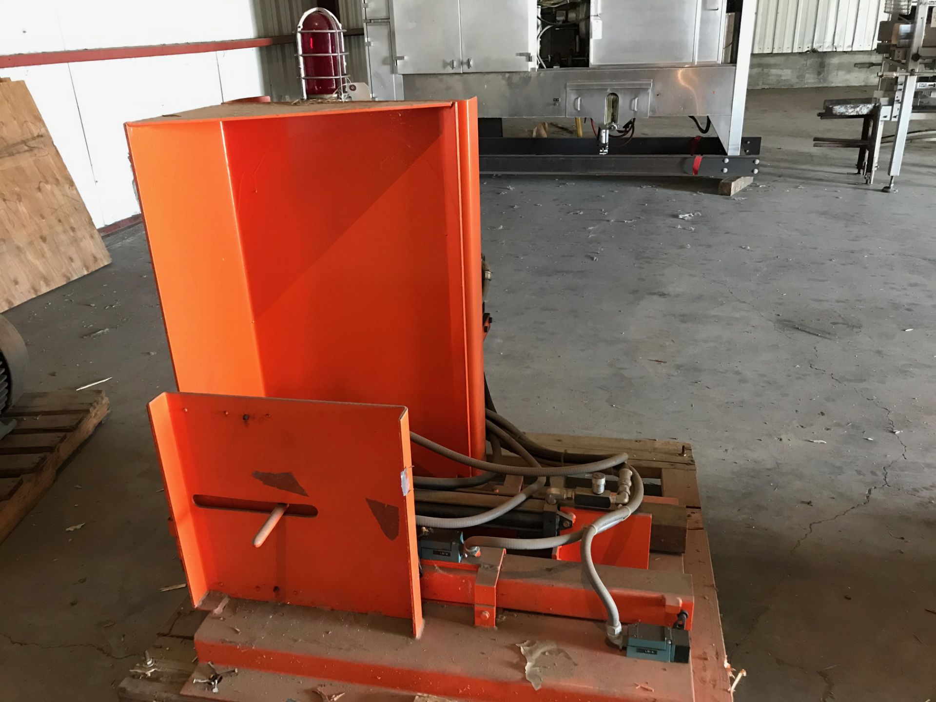 NEW DAIRY CONVEYOR CASE DIVERTER | Rig Fee: $50 - Image 2 of 2