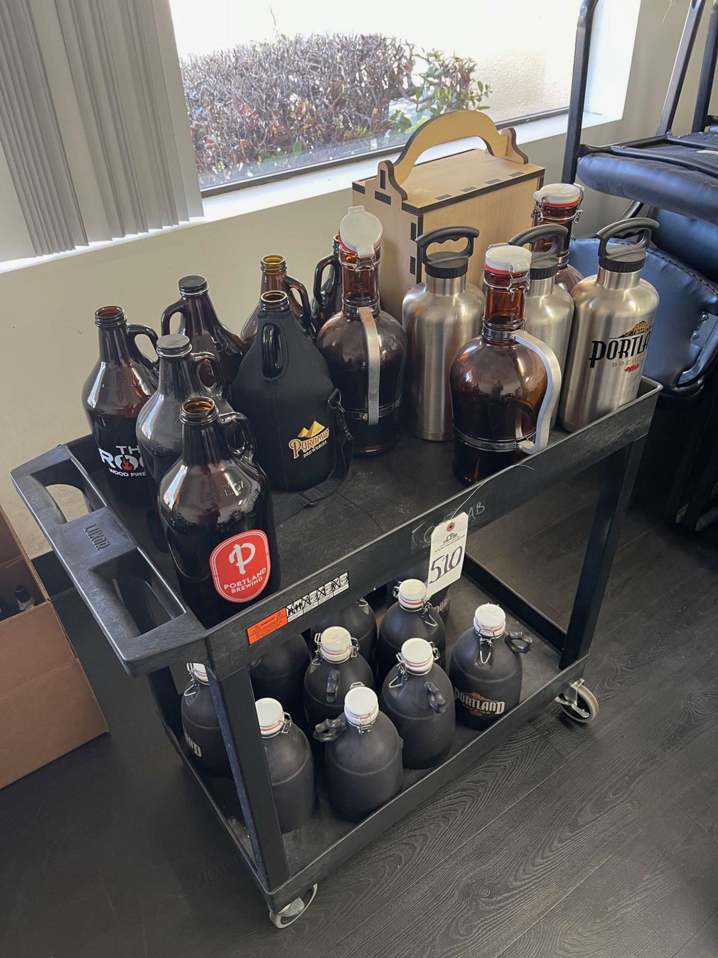 CART AND CONTENTS, ASSORTED GROWLERS, SS AND GLASS, INSULATED | Rig Fee: See Desc