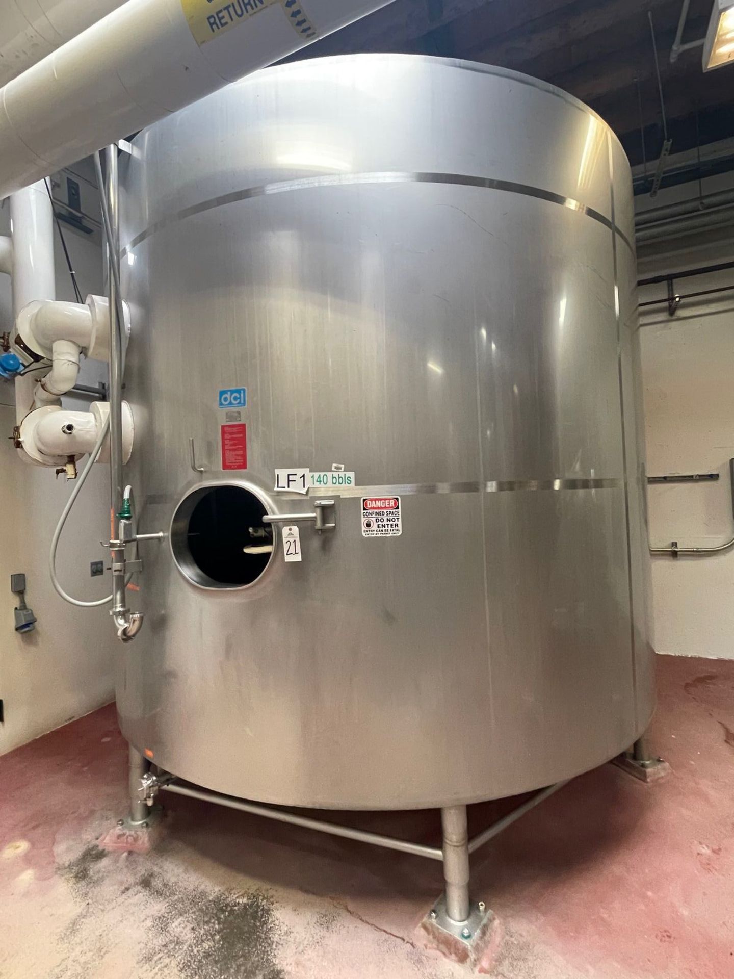 DCI 140 BBL FERMENTER (6683 GALLON JACKETED TANK), +75 PSI DESIGN PRESSURE, S/N | Rig Fee: 2500