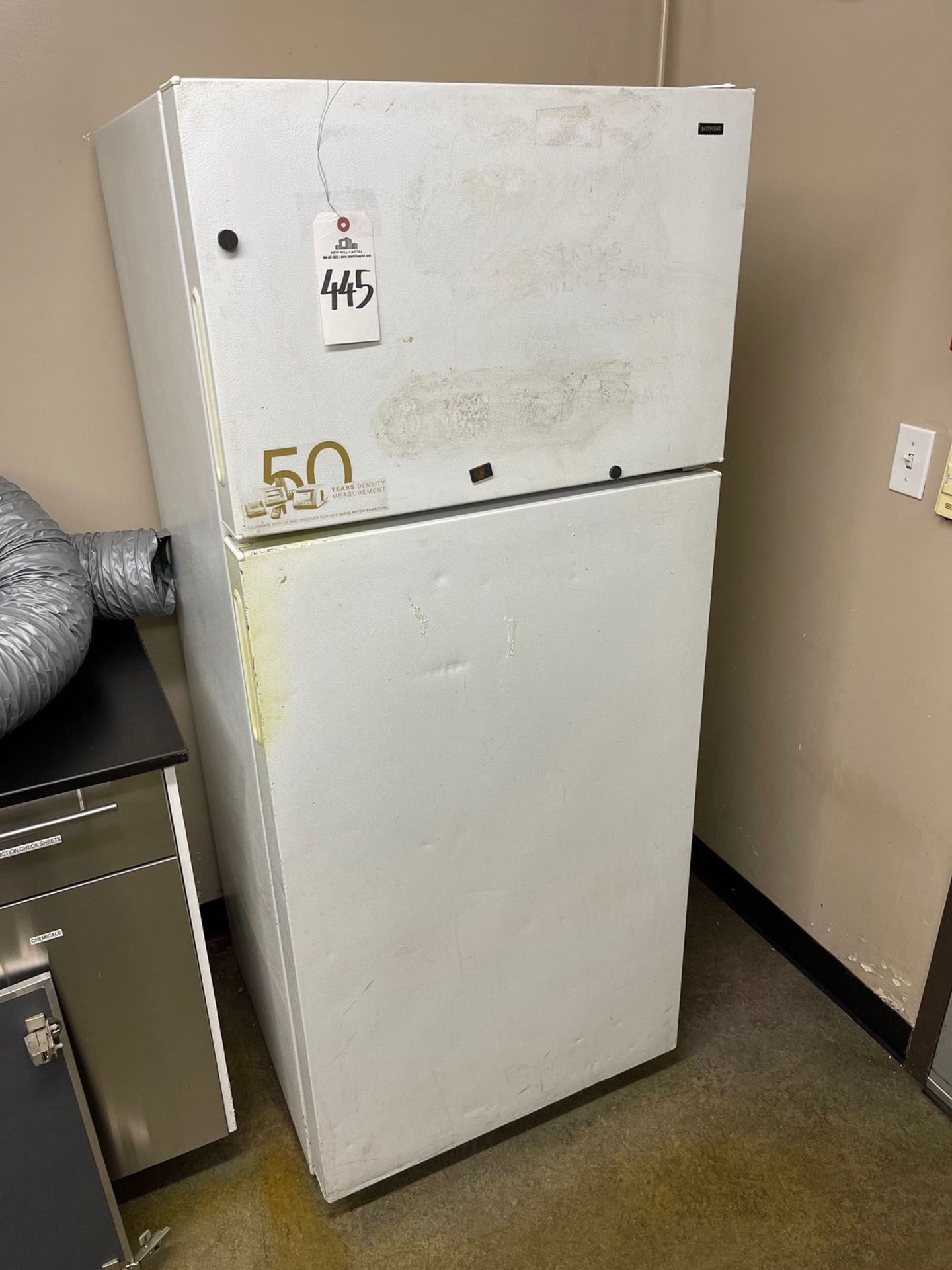 GE HOTPOINT FRIDGE/FREEZER, S/N AS781895 | Rig Fee: 75