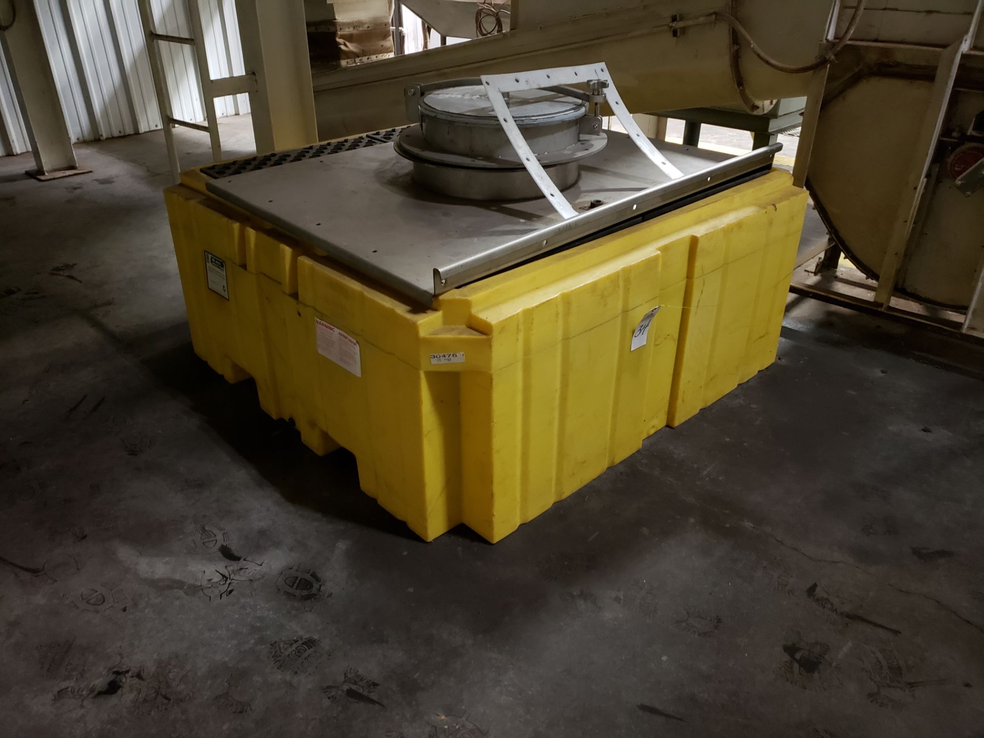 4 Drum Spill Containment Pallet | Rig Fee: $25