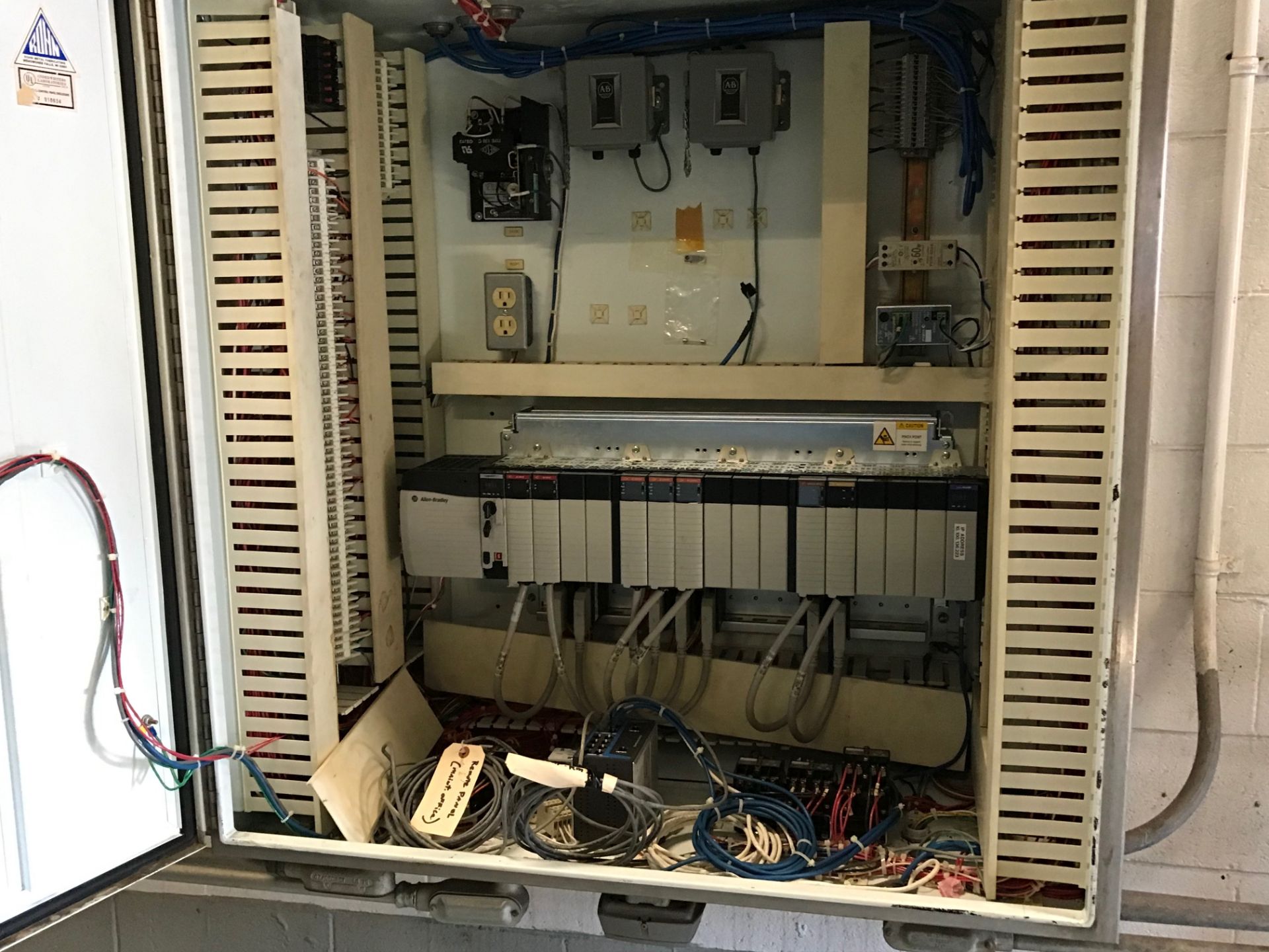 Ammonia Control Panel with Allen Bradley Panelview Plus 1000 | Reqd Rig: See Desc - Image 2 of 3
