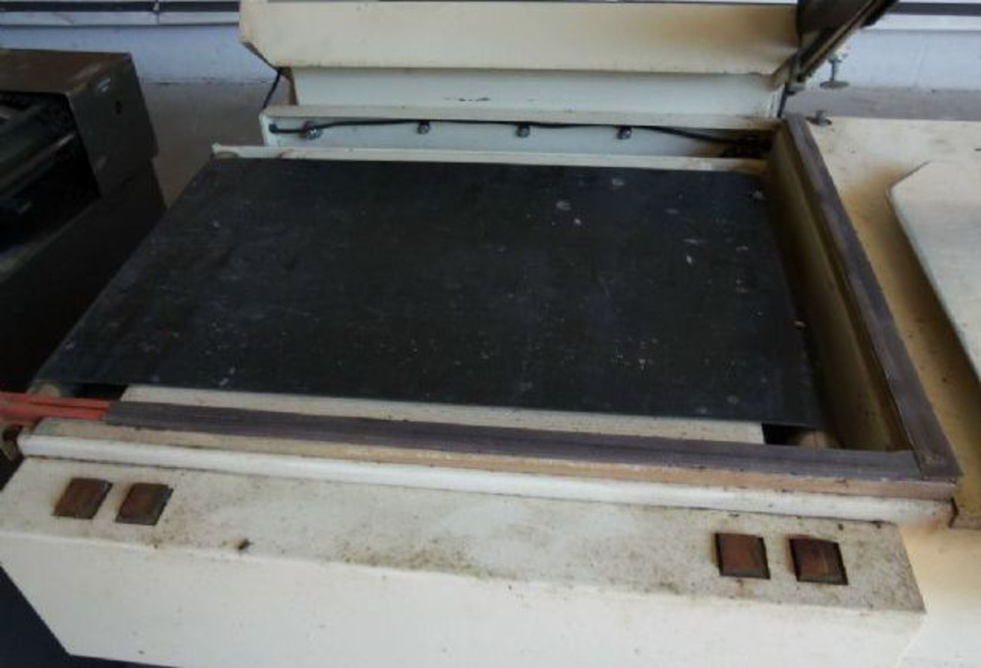 Damark L Sealer With Eastey Shrink Tunnel, Model: SMC 1620, 220V 60Hz 3Ph | Rig Fee: $100 - Image 2 of 2