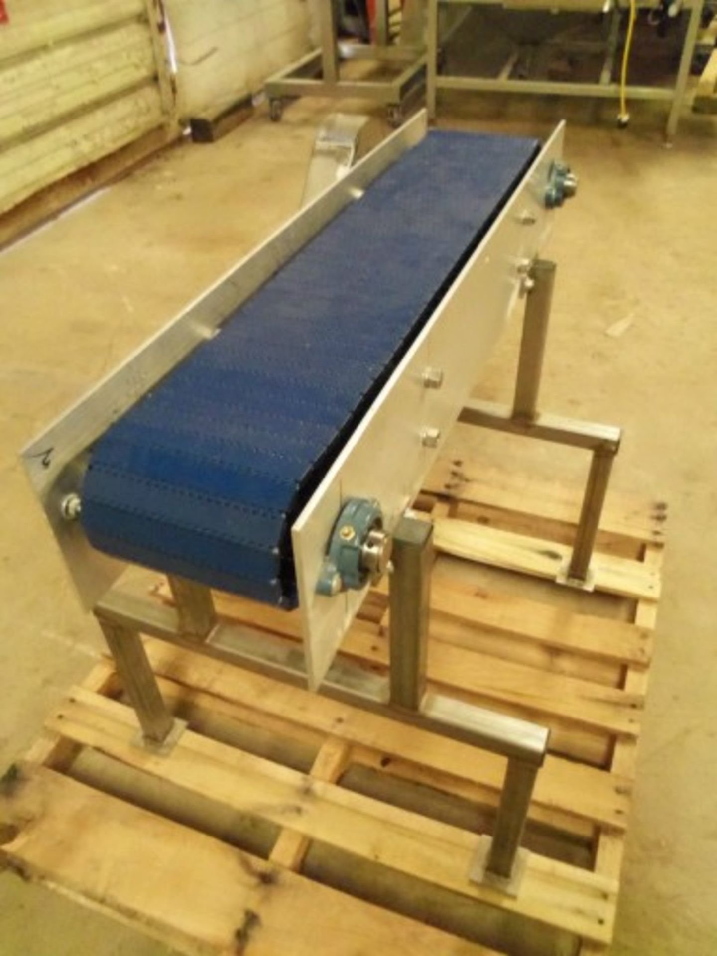 2' Long Conveyor On Stainless Steel Frame, Belt Width: 7.5", Overall Dimensions: 26 | Rig Fee: $50 - Image 2 of 3