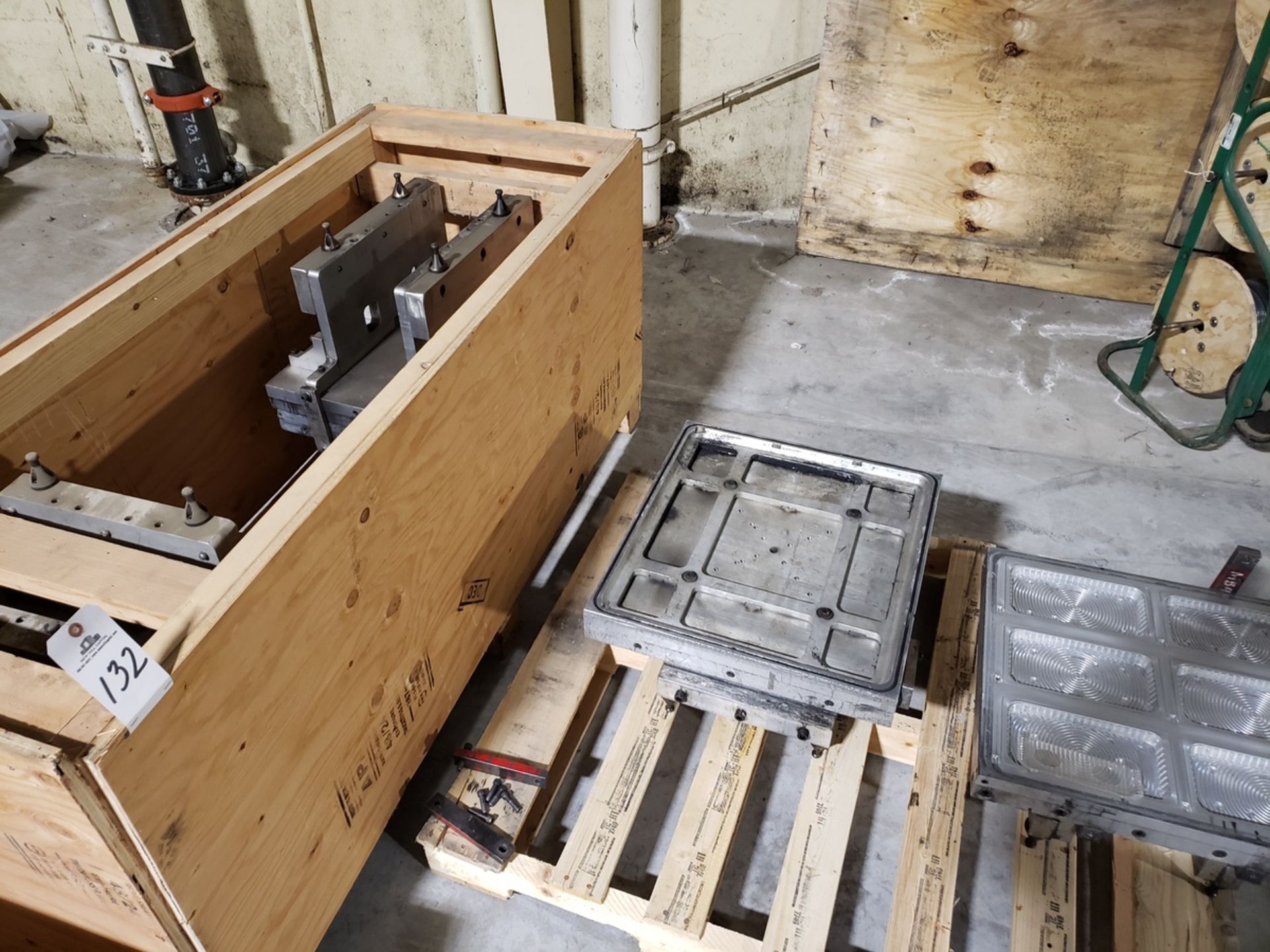 Lot of (3) Container Top Vacuum Forming Dies | Rig Fee: $50