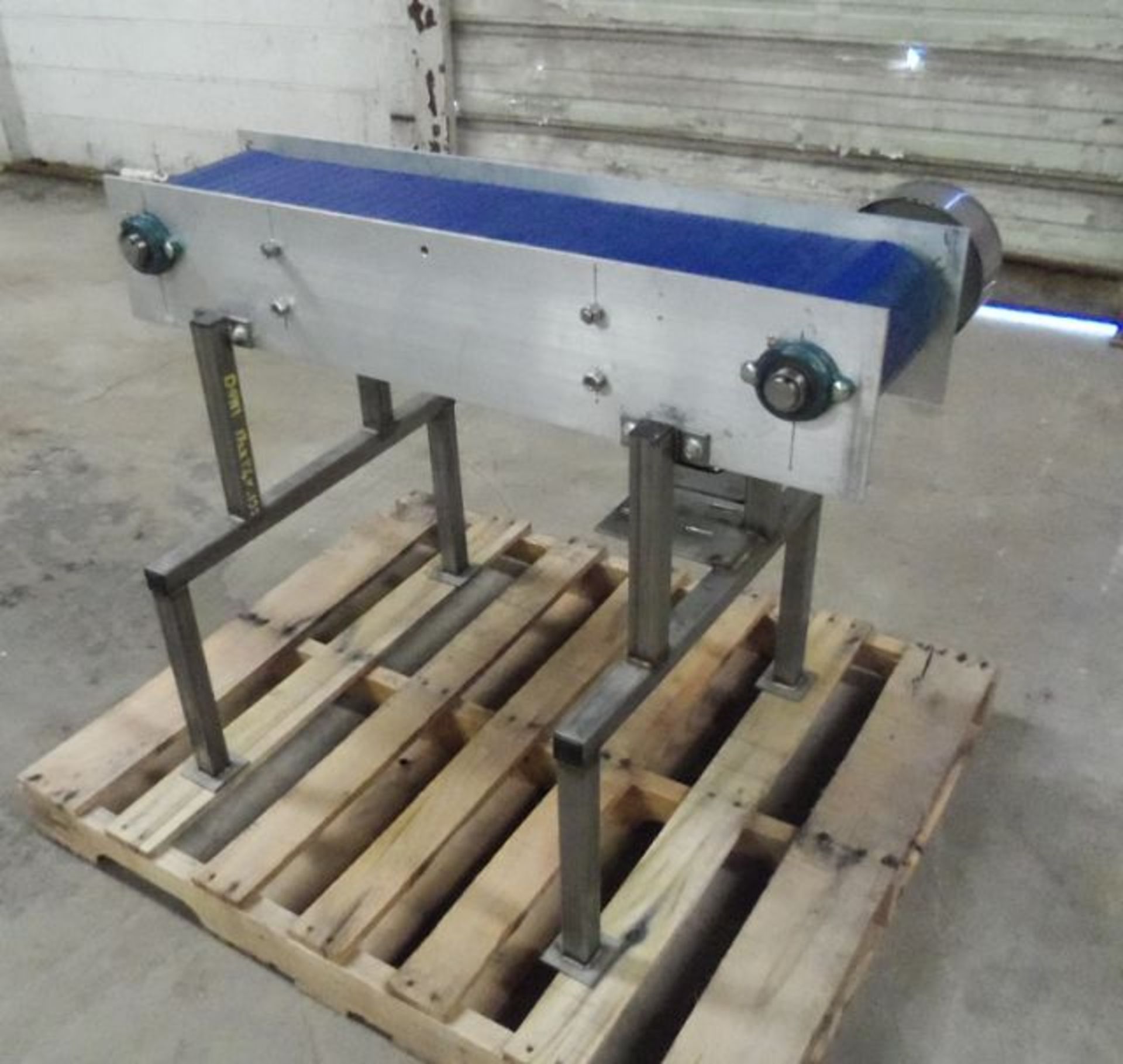 2' Long Conveyor On Stainless Steel Frame, Belt Width: 7.5", Overall Dimensions: 26 | Rig Fee: $50
