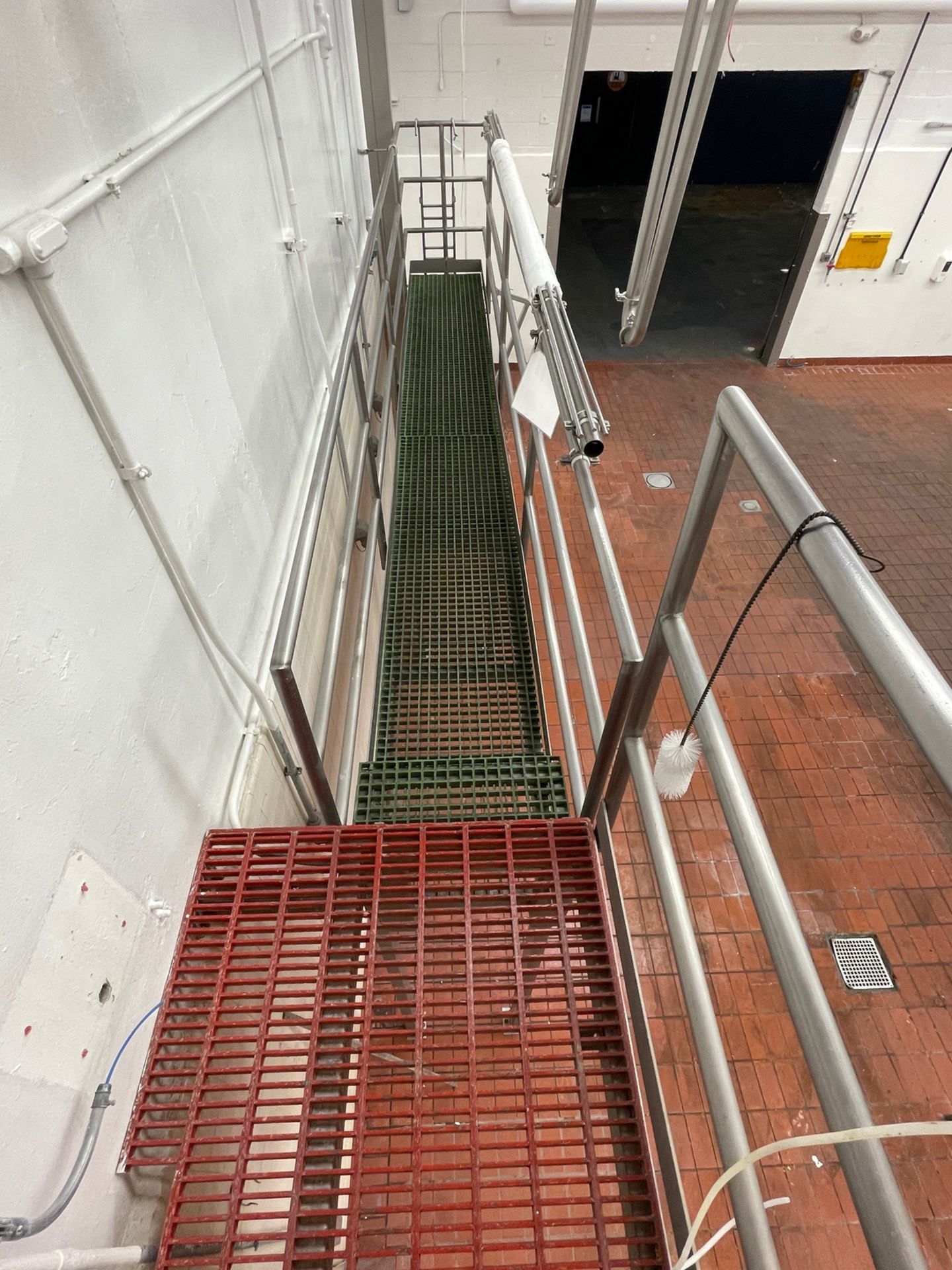 Stainless Steel Operator Platform for Lots 1 and 2 with Extended Walkway | Rig Fee $1500 - Image 7 of 7
