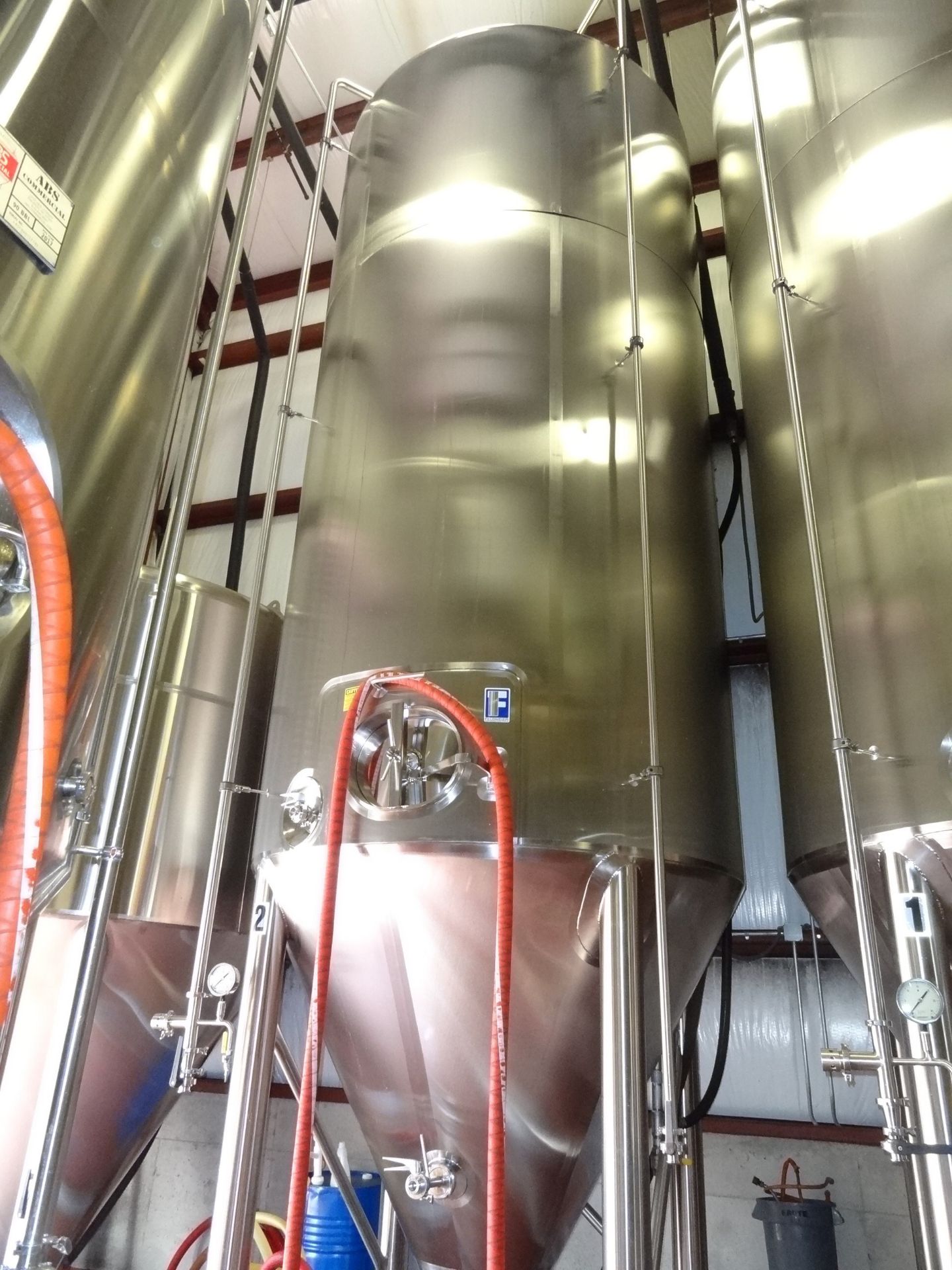 2015 Feldmeier 160 BBL Fermenter, Glycol Jacketed, Approx Dims: 8ft OD x 15ft Sidew | Rig Fee: $3500