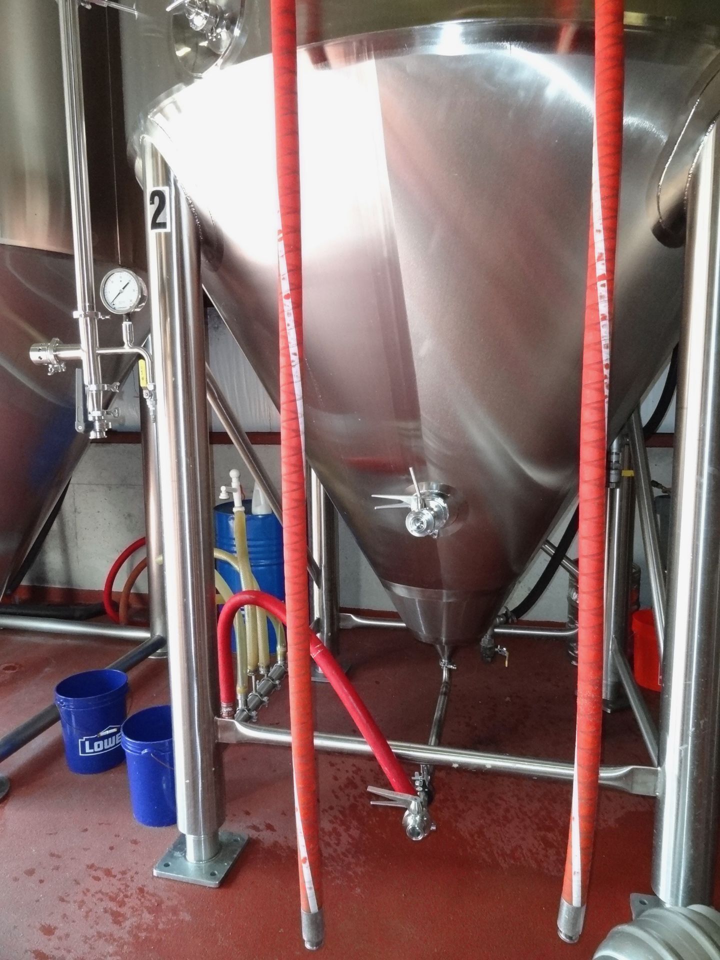 2015 Feldmeier 160 BBL Fermenter, Glycol Jacketed, Approx Dims: 8ft OD x 15ft Sidew | Rig Fee: $3500 - Image 2 of 7