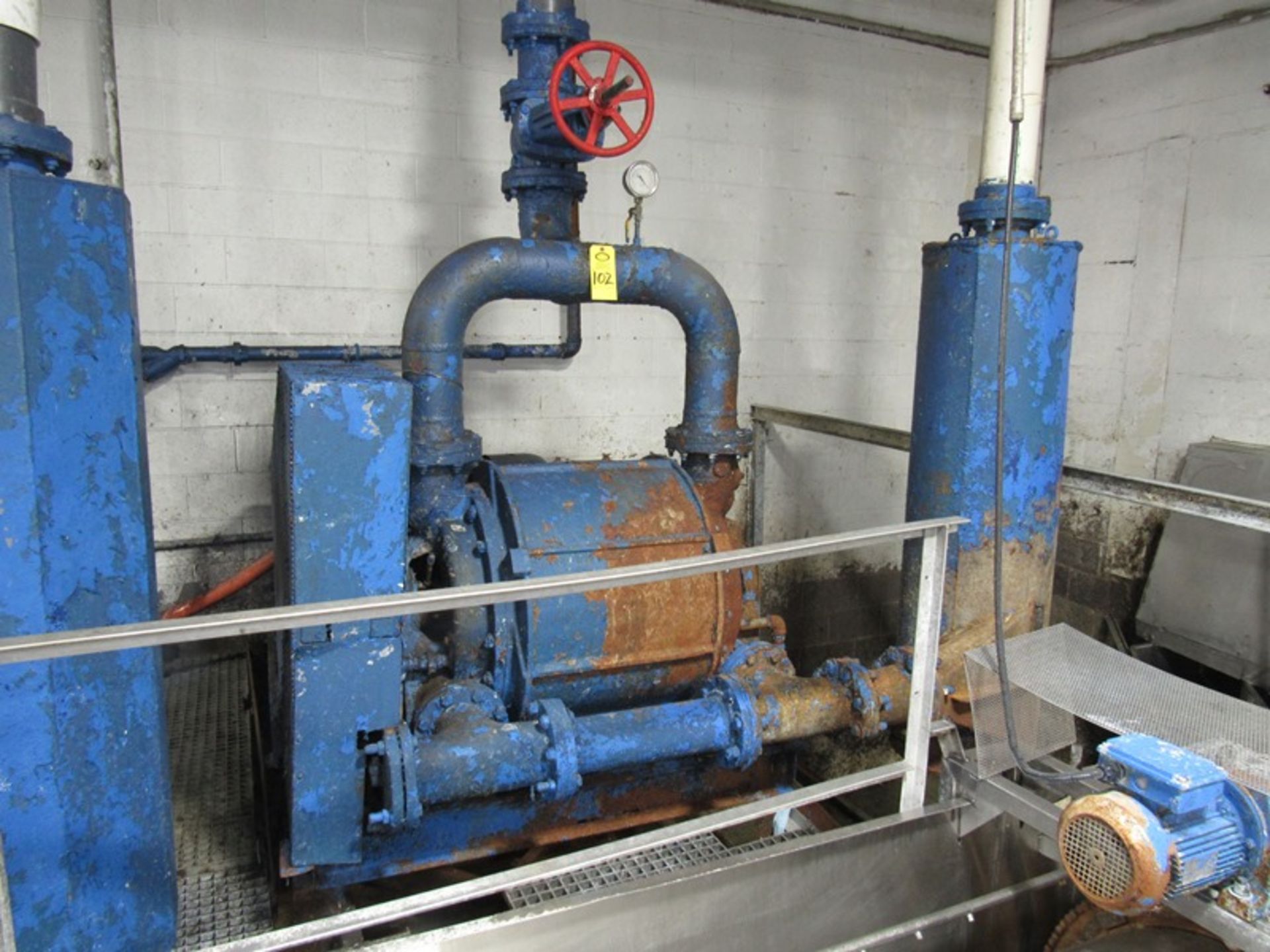 Vacuum Pump, 100 h.p., 230/460 volt motor | Rig Fee: $450