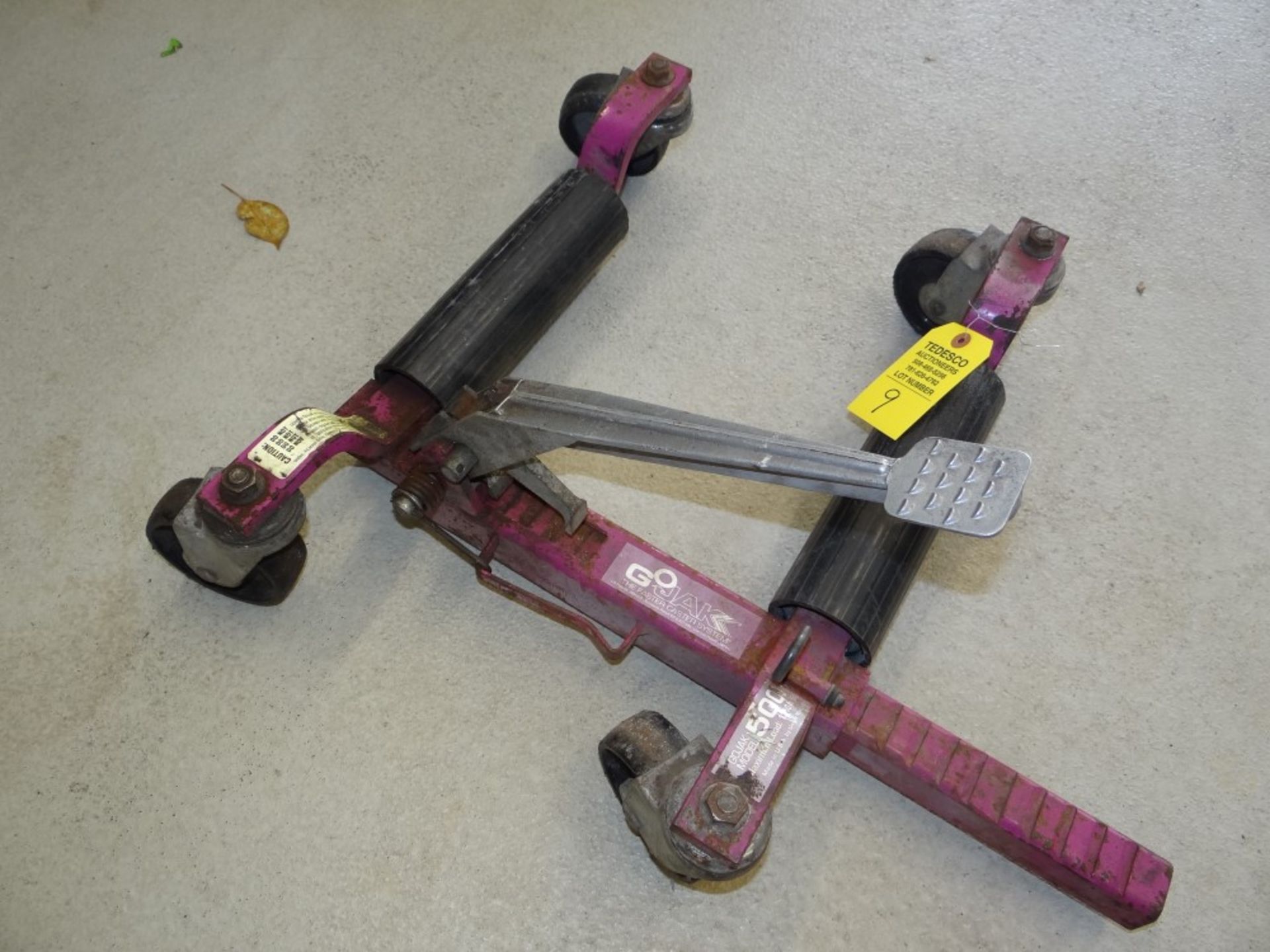 (1) Pittsburgh 1250 LB Vehicle Positioning Wheel Dolly Along With (1) Go Jack 500 Vehicle - Image 2 of 2