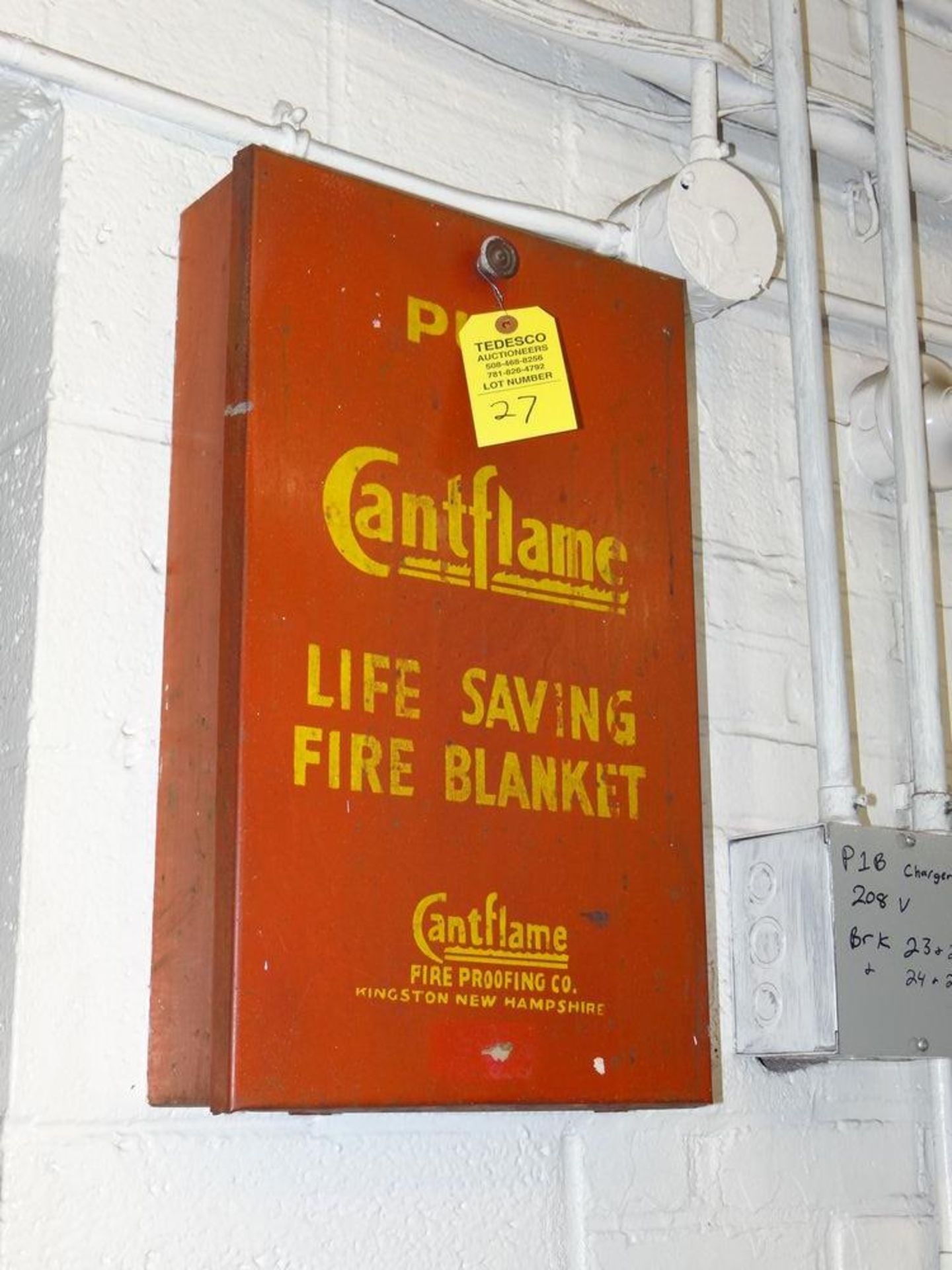 (1) Cantflame Life Saving Fire Blanket