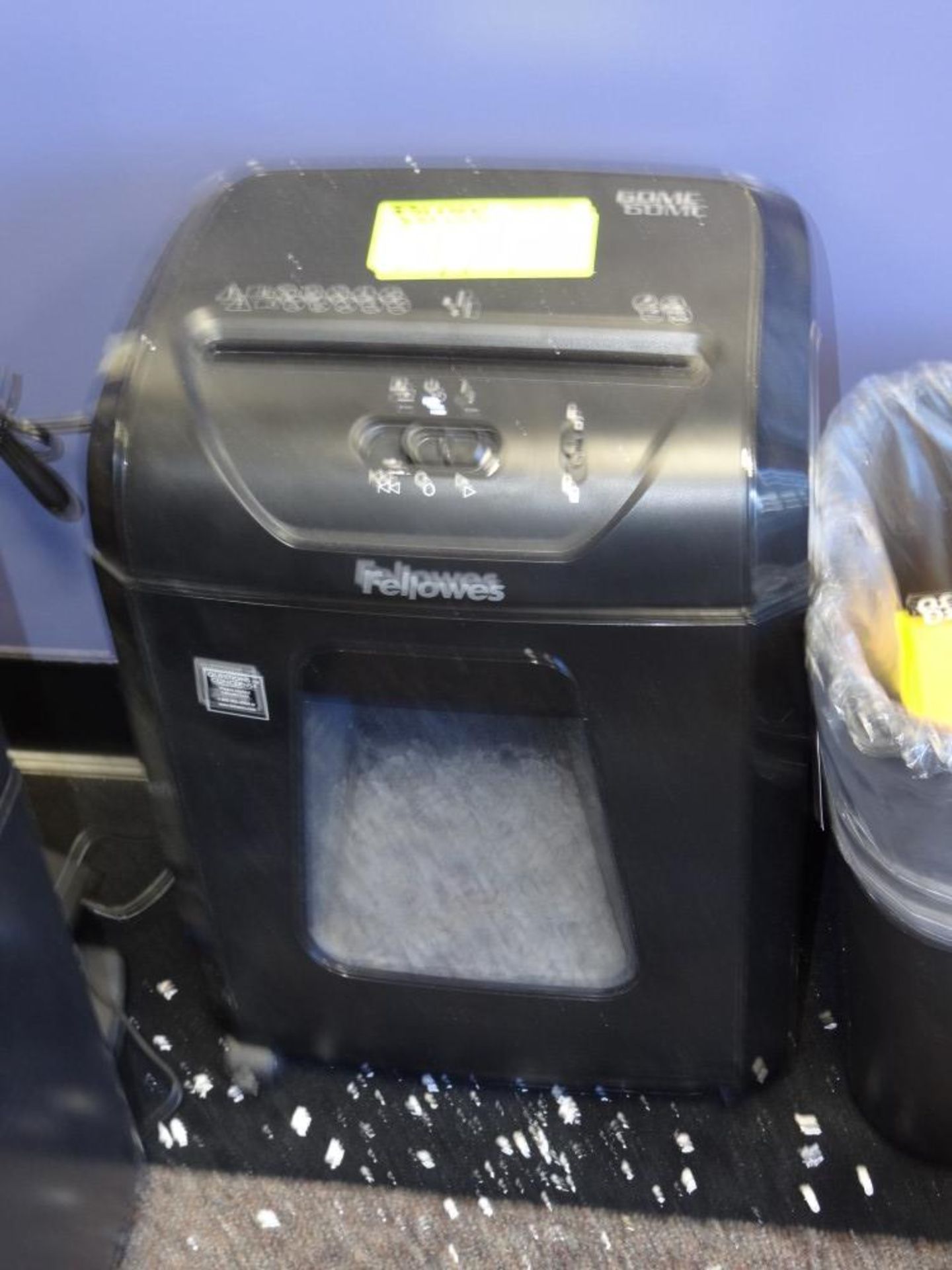 (1) Fellowes 60 MC Shredder